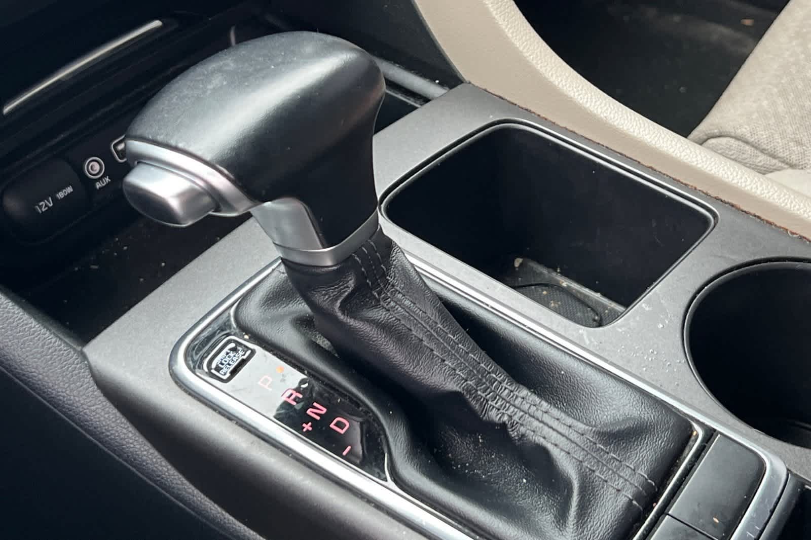 Thumbnail: 2016 Kia Optima - 23