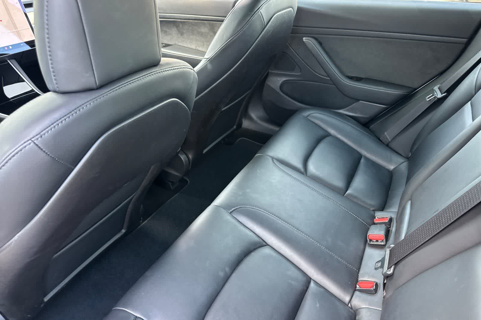 Thumbnail: 2020 Tesla Model 3 - 5