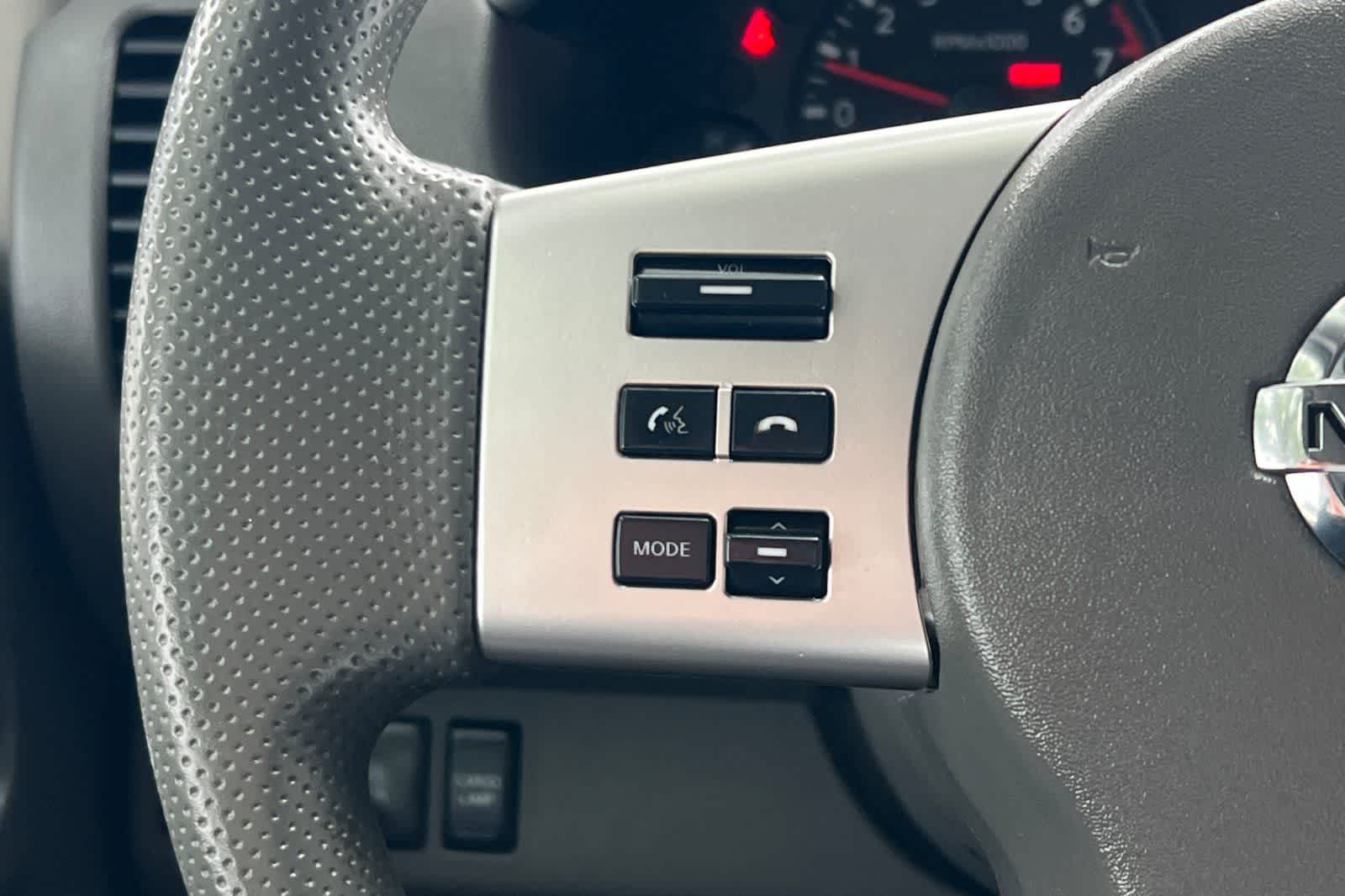 Thumbnail: 2017 Nissan Frontier - 28