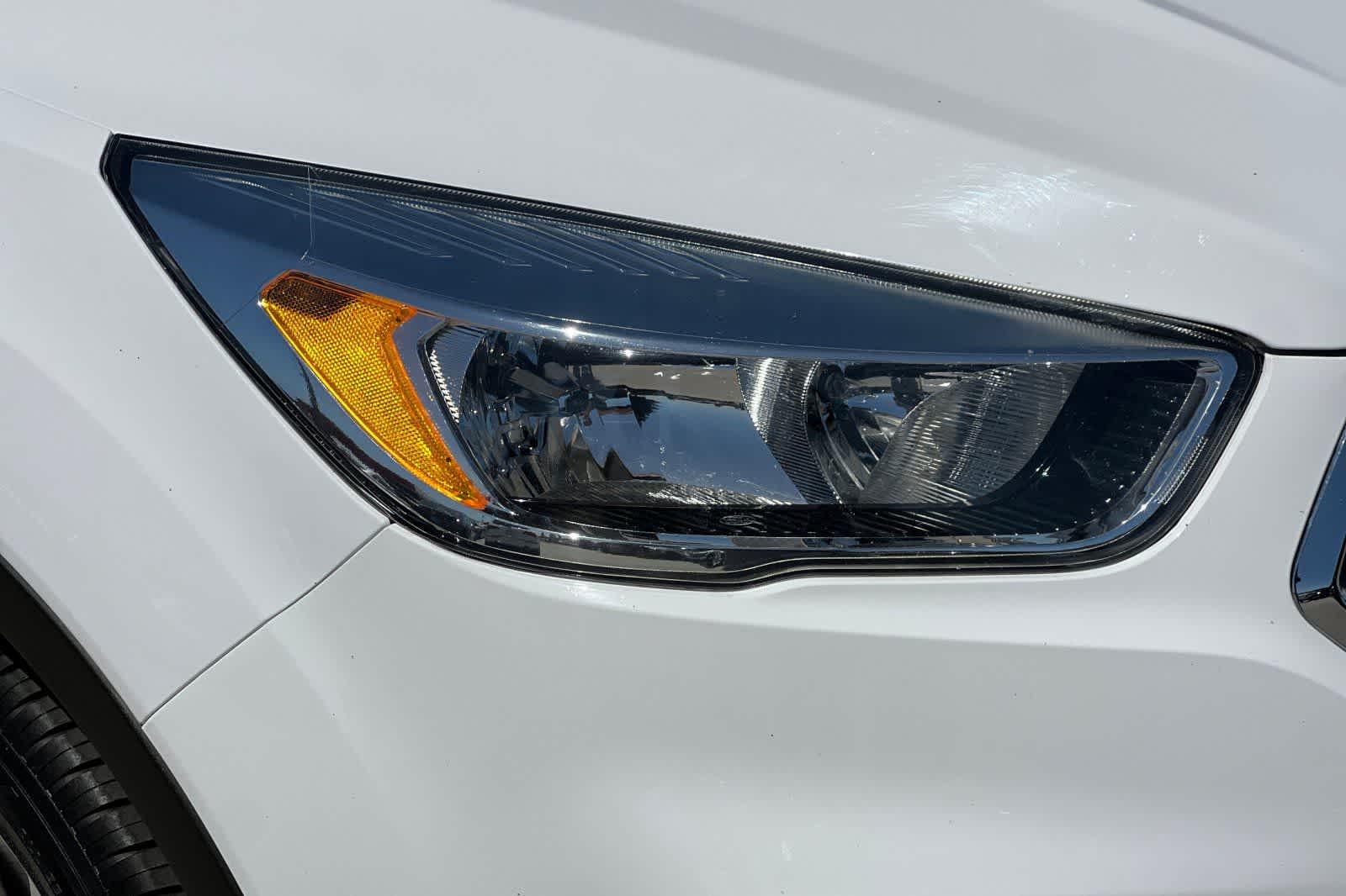 Thumbnail: 2018 Ford Escape - 33