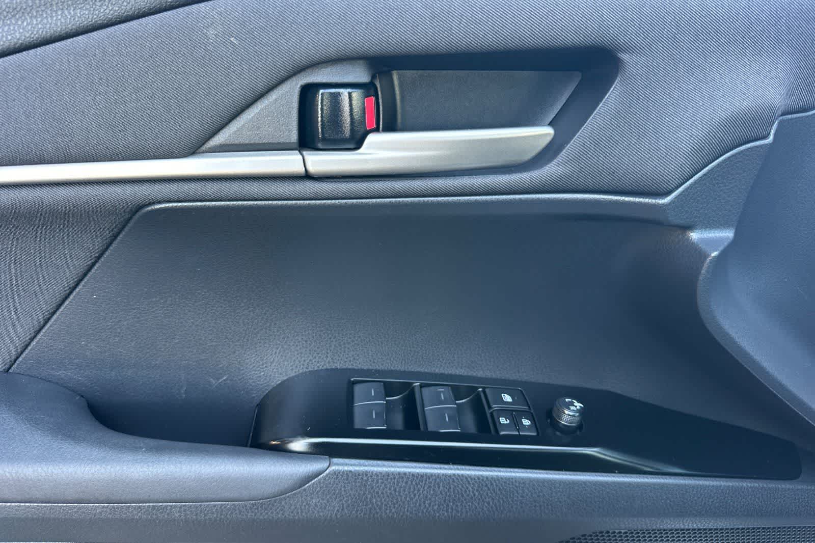 Thumbnail: 2025 Toyota Camry - 13