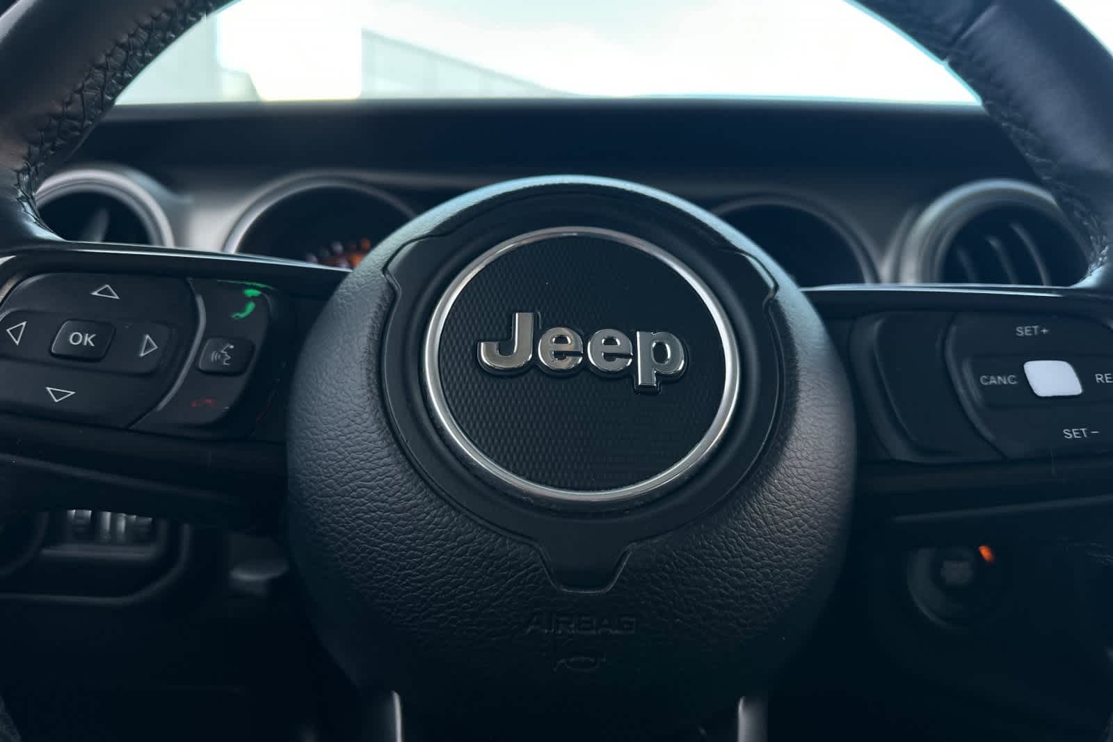 Thumbnail: 2018 Jeep Wrangler - 27