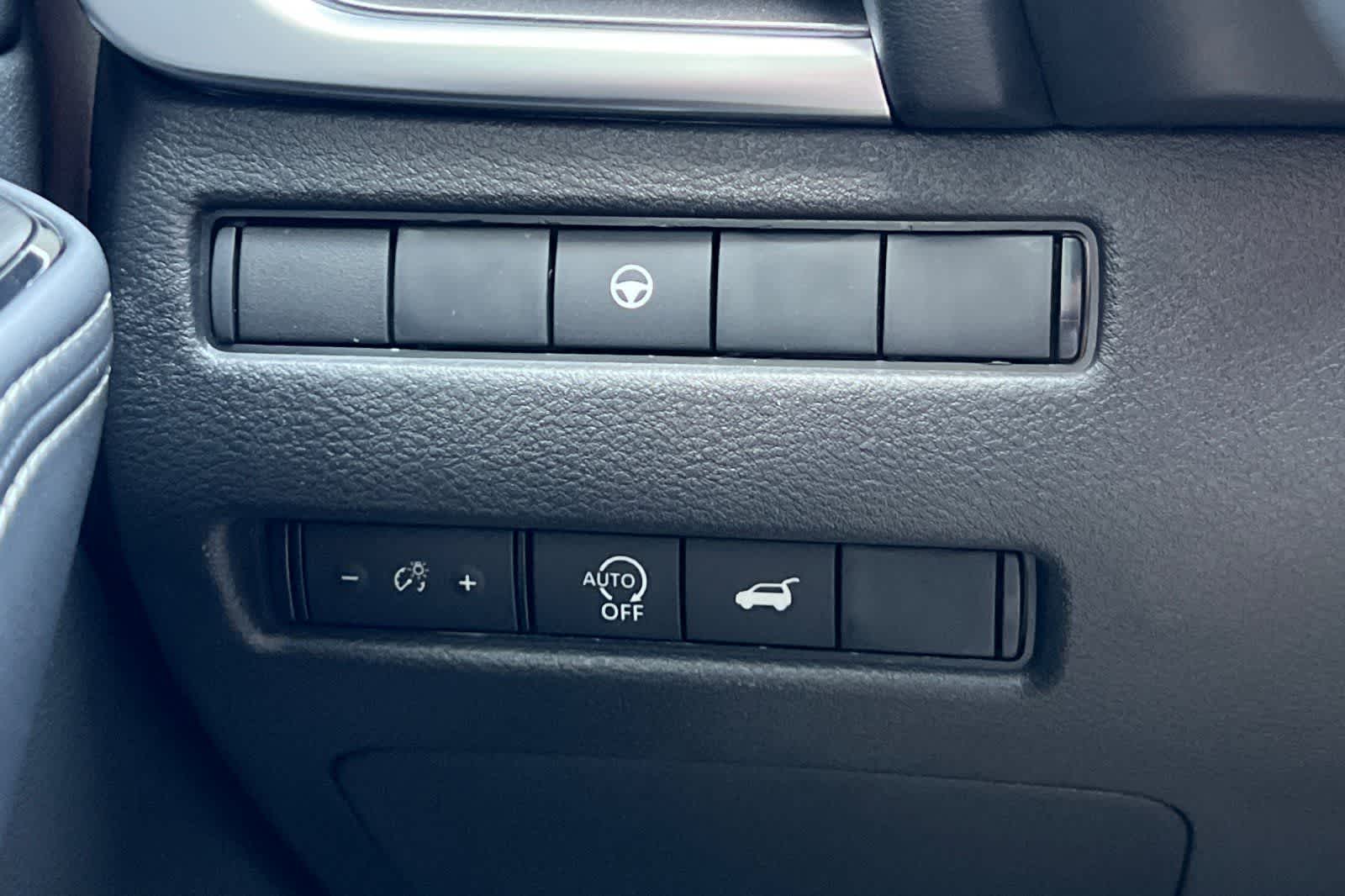 Thumbnail: 2026 Nissan Rogue - 32