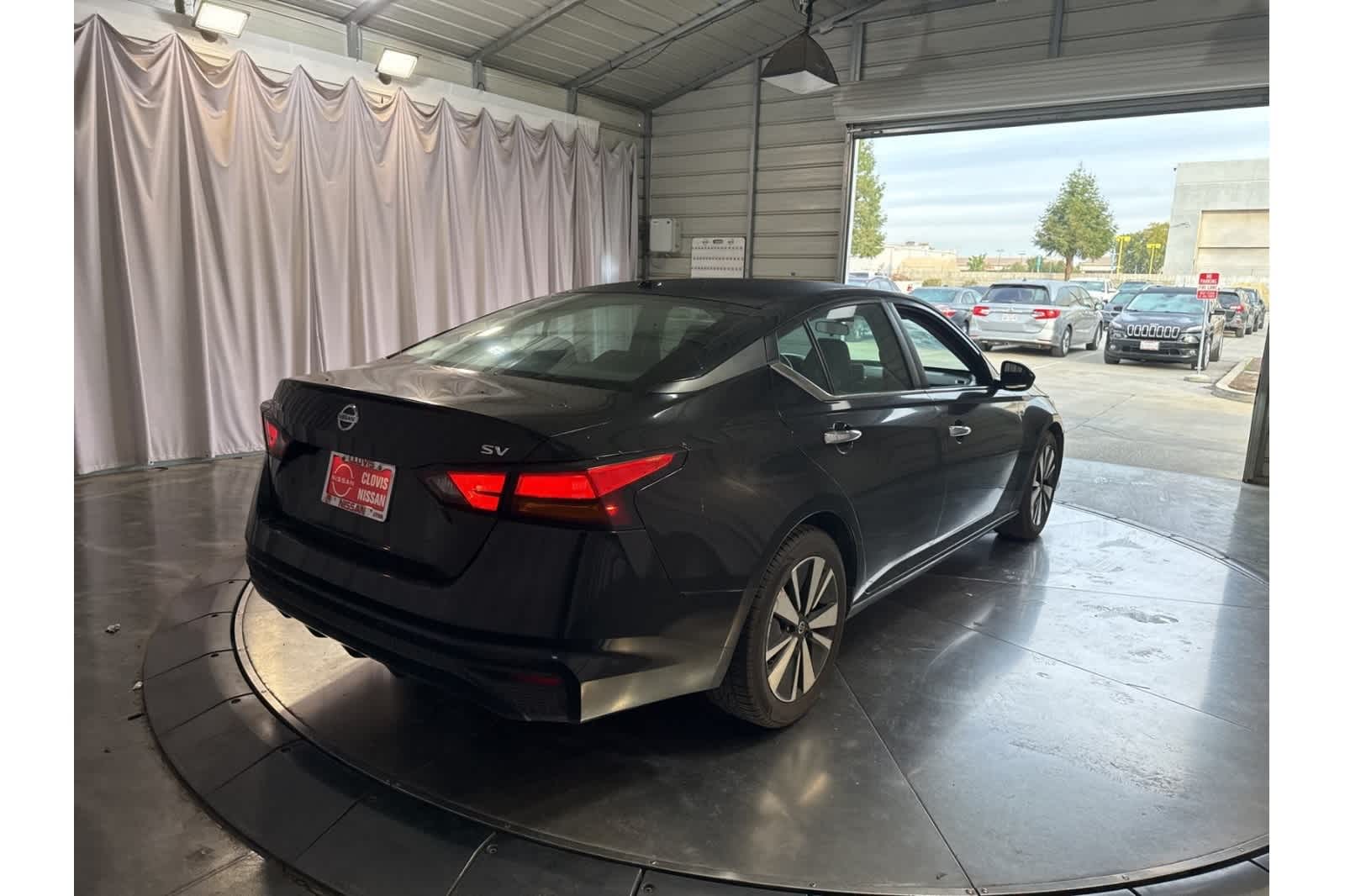 Thumbnail: 2022 Nissan Altima - 8