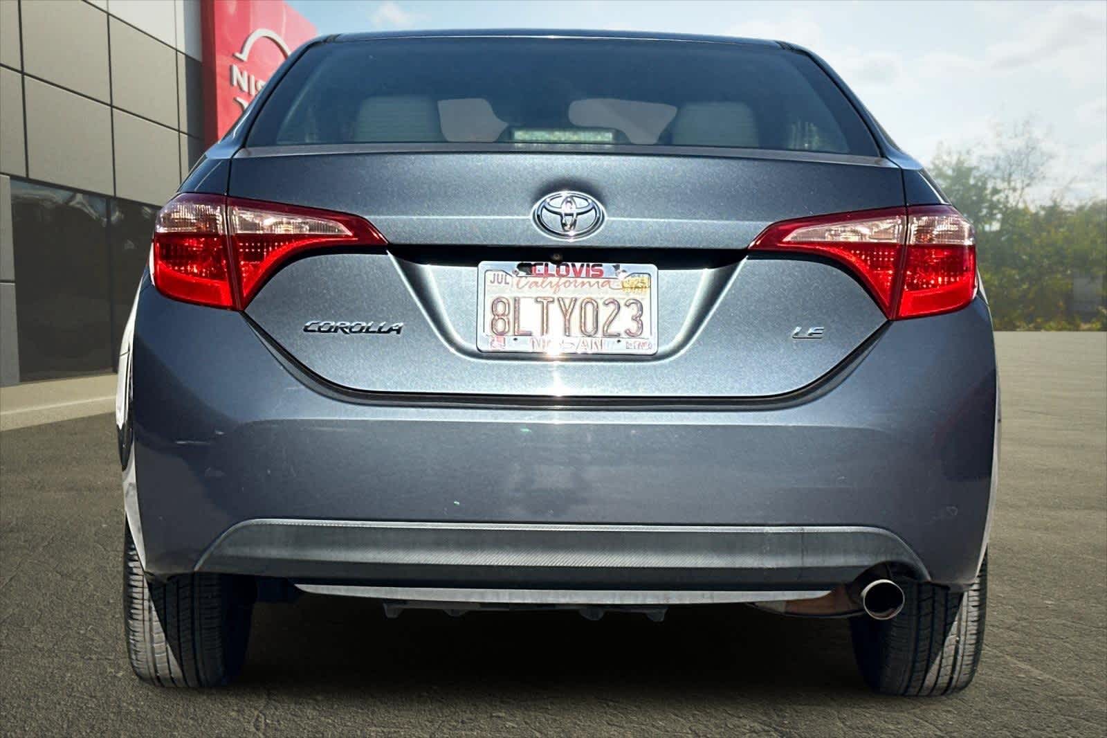 2017 Toyota Corolla LE 8