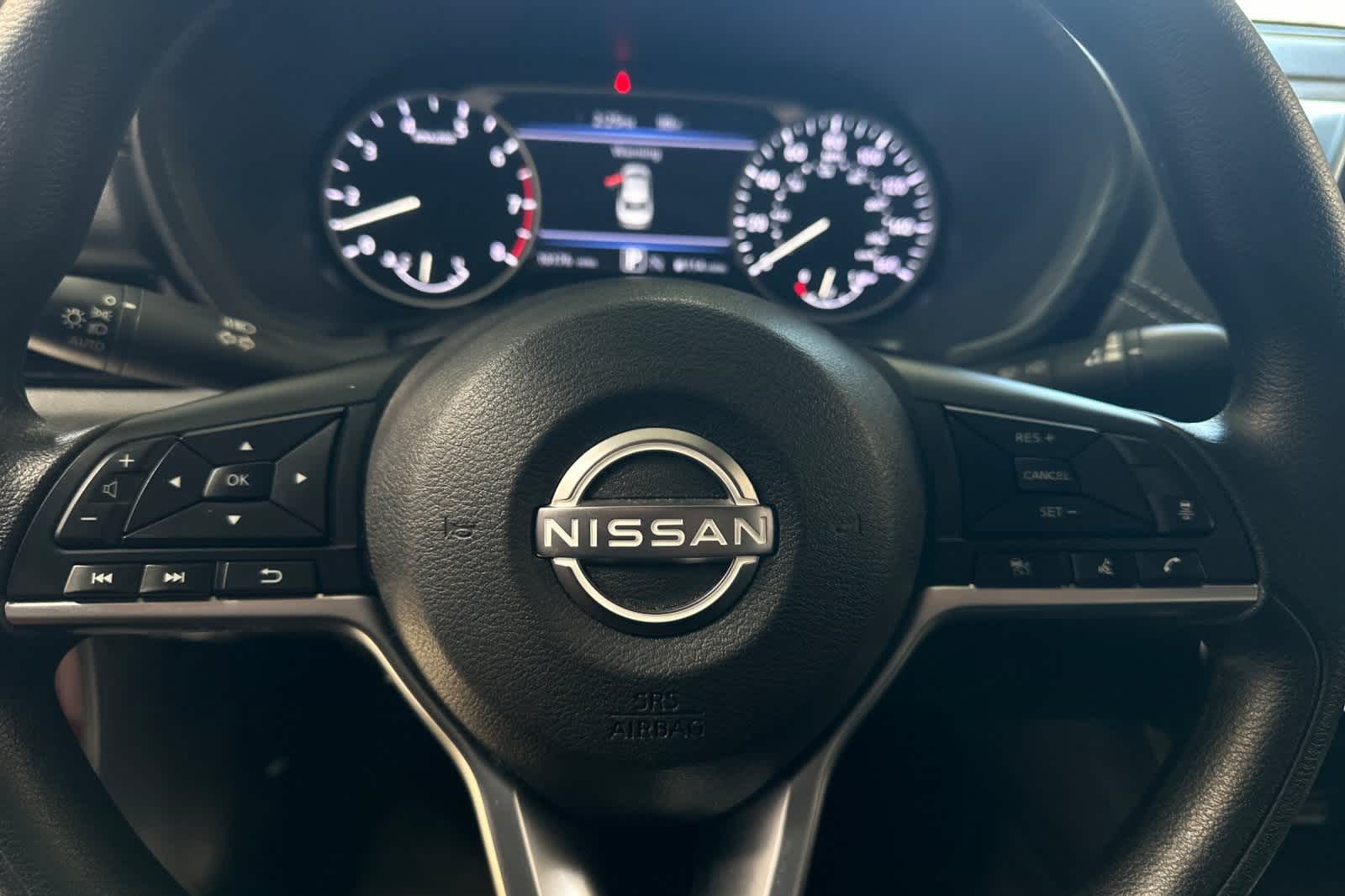 Thumbnail: 2025 Nissan Sentra - 25