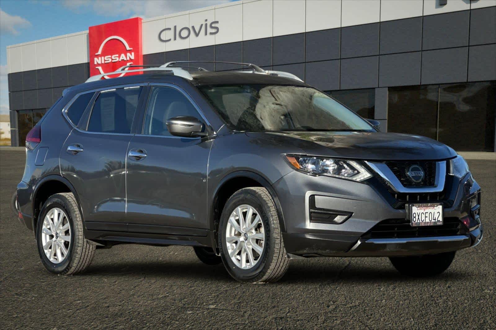 Thumbnail: 2020 Nissan Rogue - 10