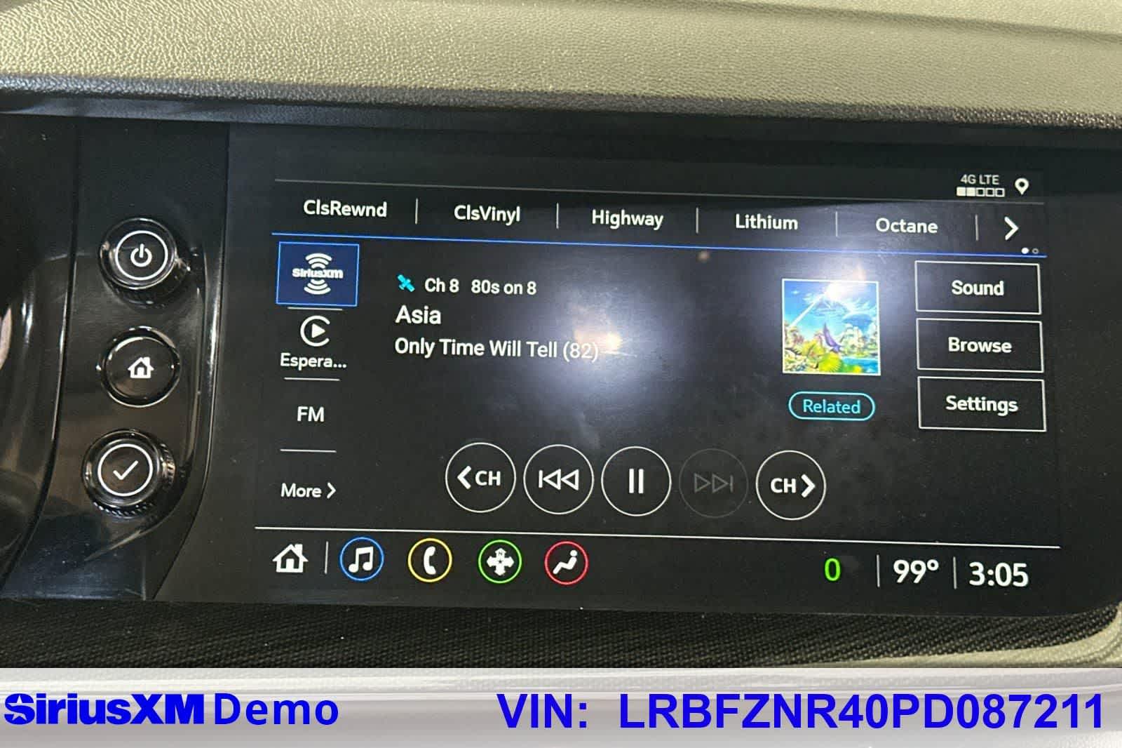 Thumbnail: 2023 Buick Envision - 32