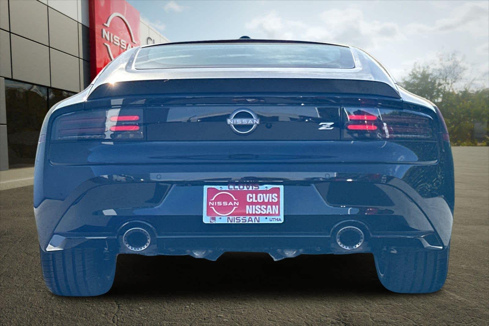 2025 Nissan Z Performance 6