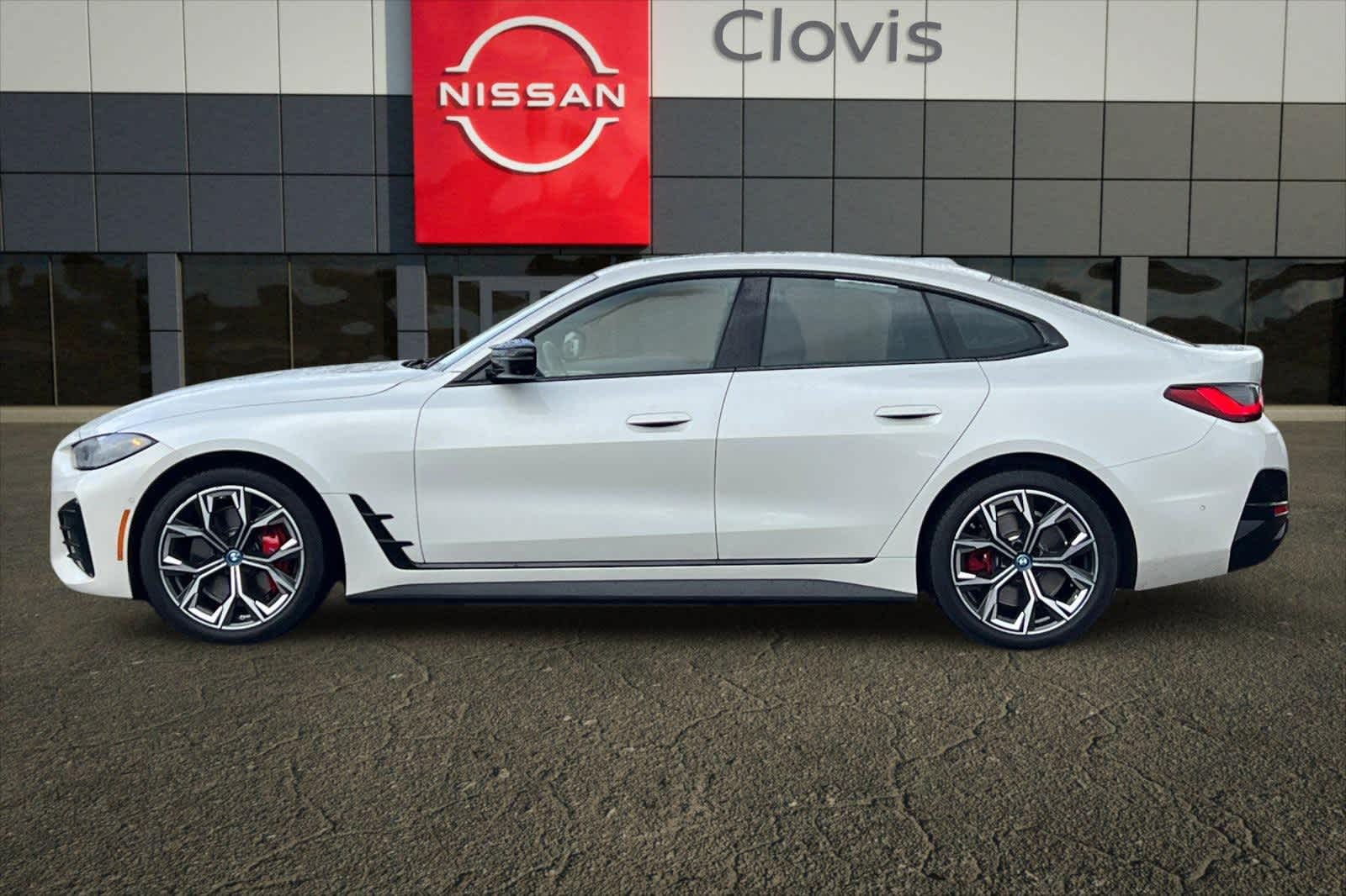 Thumbnail: 2023 BMW i4 - 6