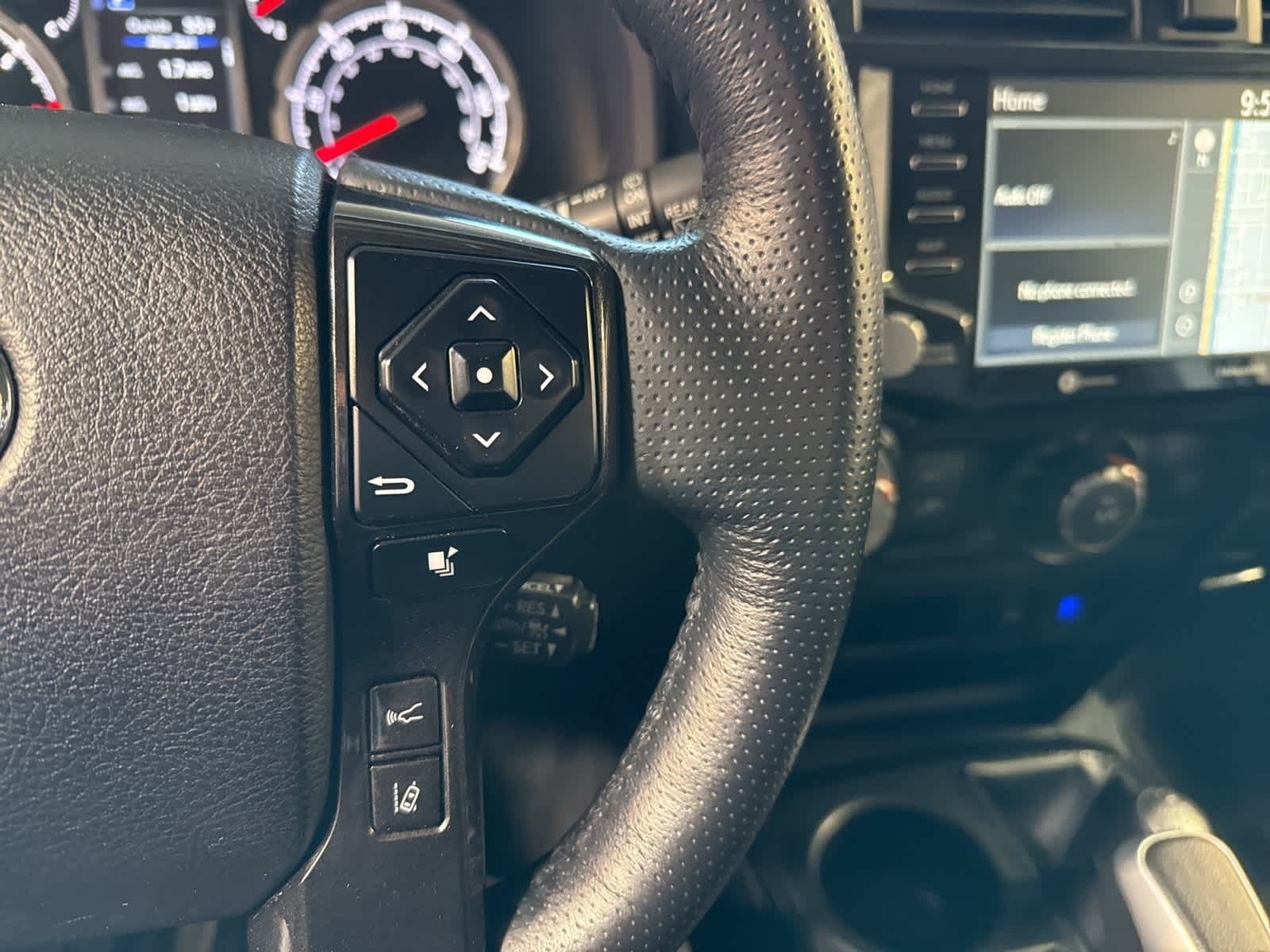 Thumbnail: 2023 Toyota 4Runner - 26