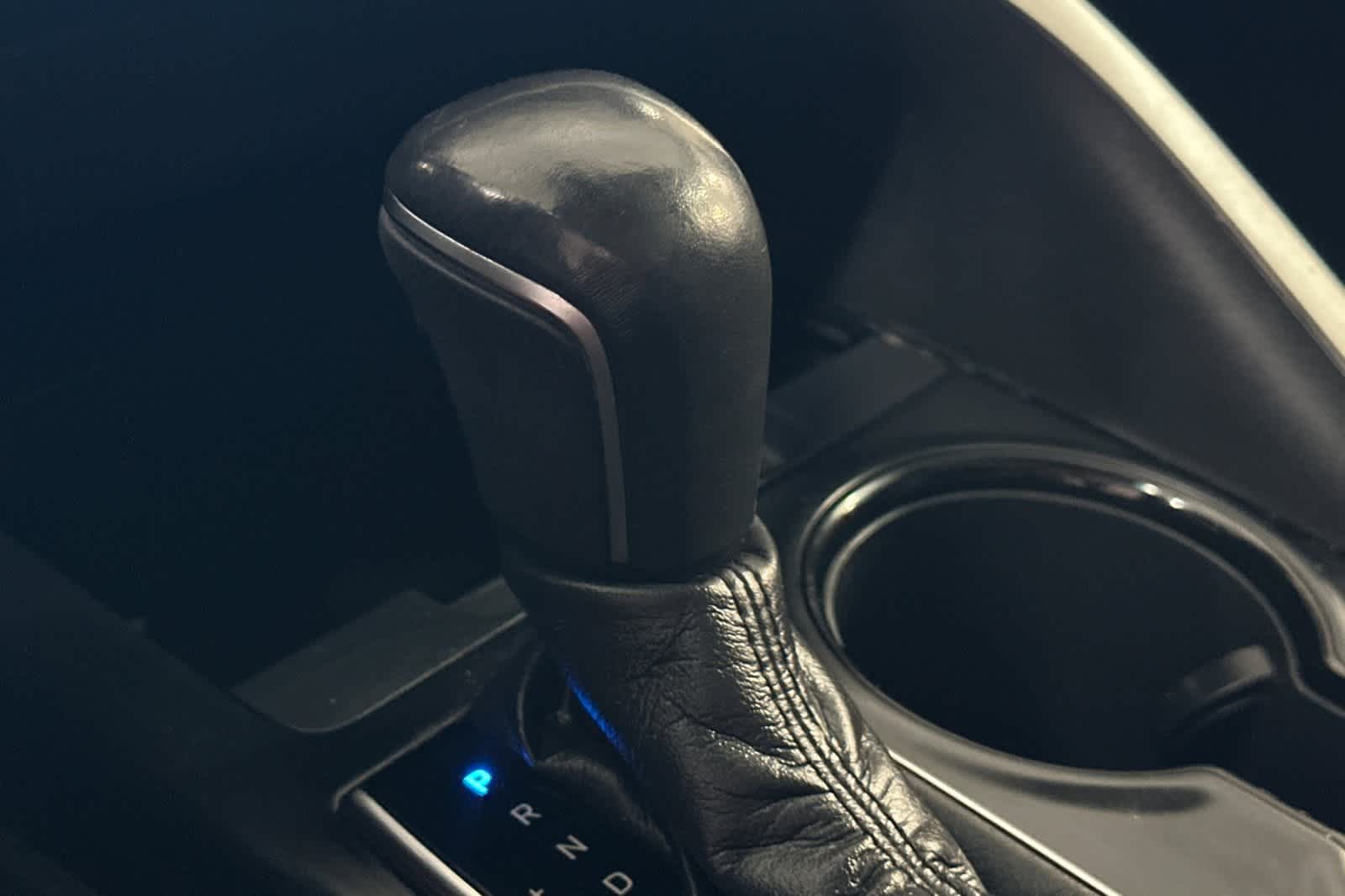 Thumbnail: 2020 Toyota Camry - 23