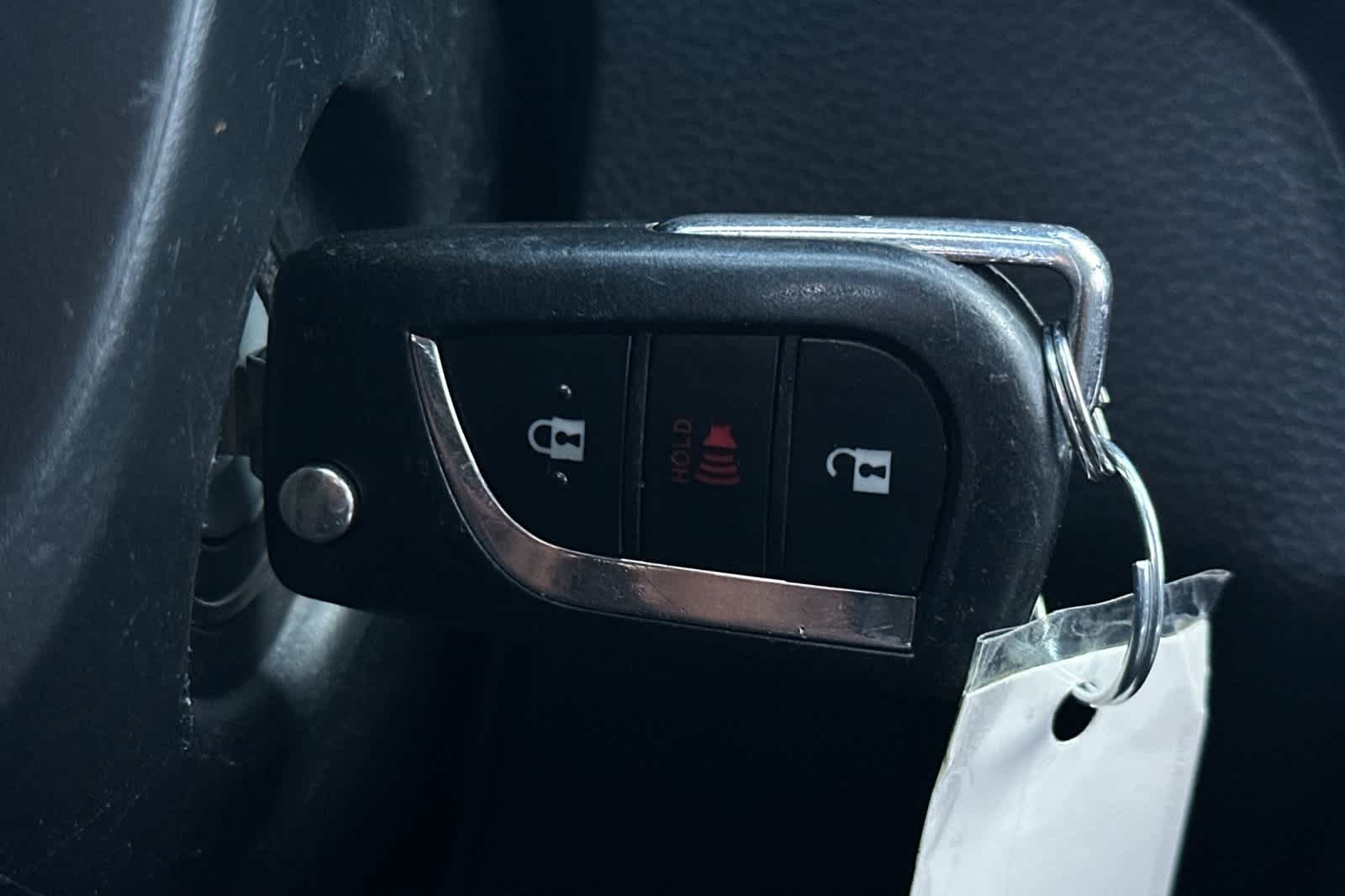 Thumbnail: 2022 Toyota RAV4 - 25