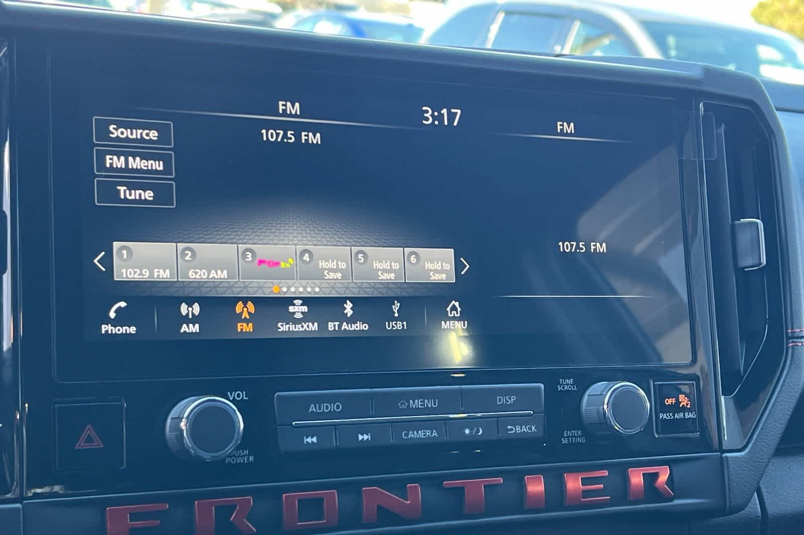 Thumbnail: 2025 Nissan Frontier - 18