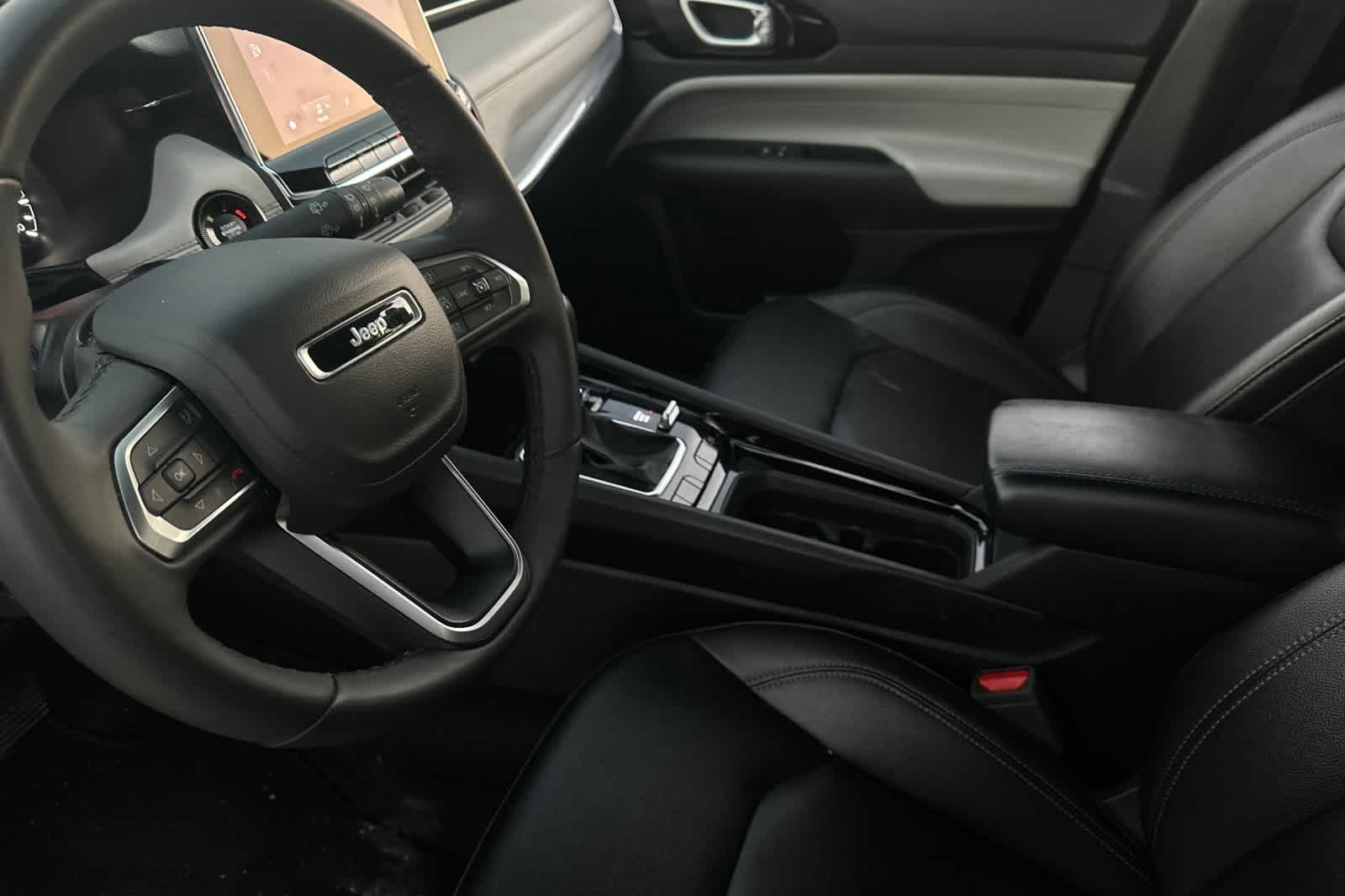 Thumbnail: 2024 Jeep Compass - 12