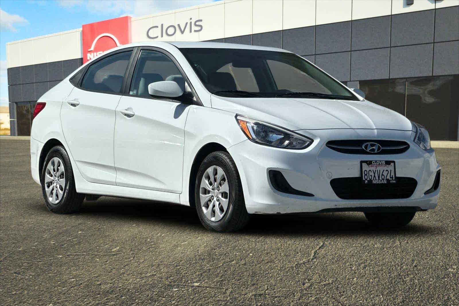 Thumbnail: 2017 Hyundai Accent - 10