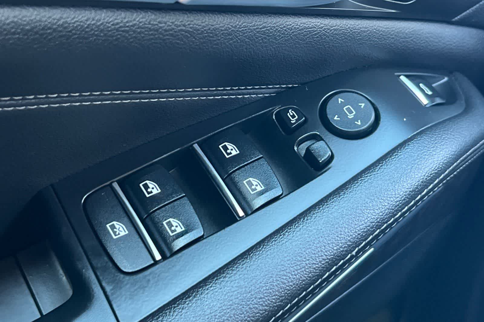 Thumbnail: 2021 BMW X5 - 14