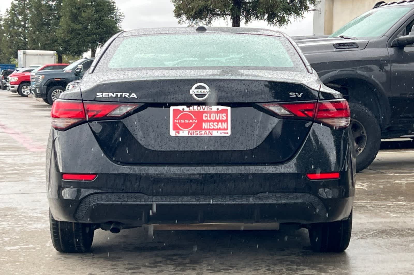 Thumbnail: 2023 Nissan Sentra - 8