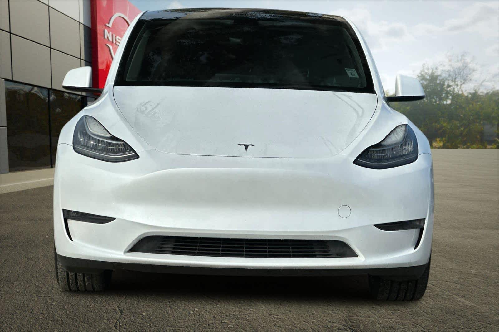 Thumbnail: 2023 Tesla Model Y - 11