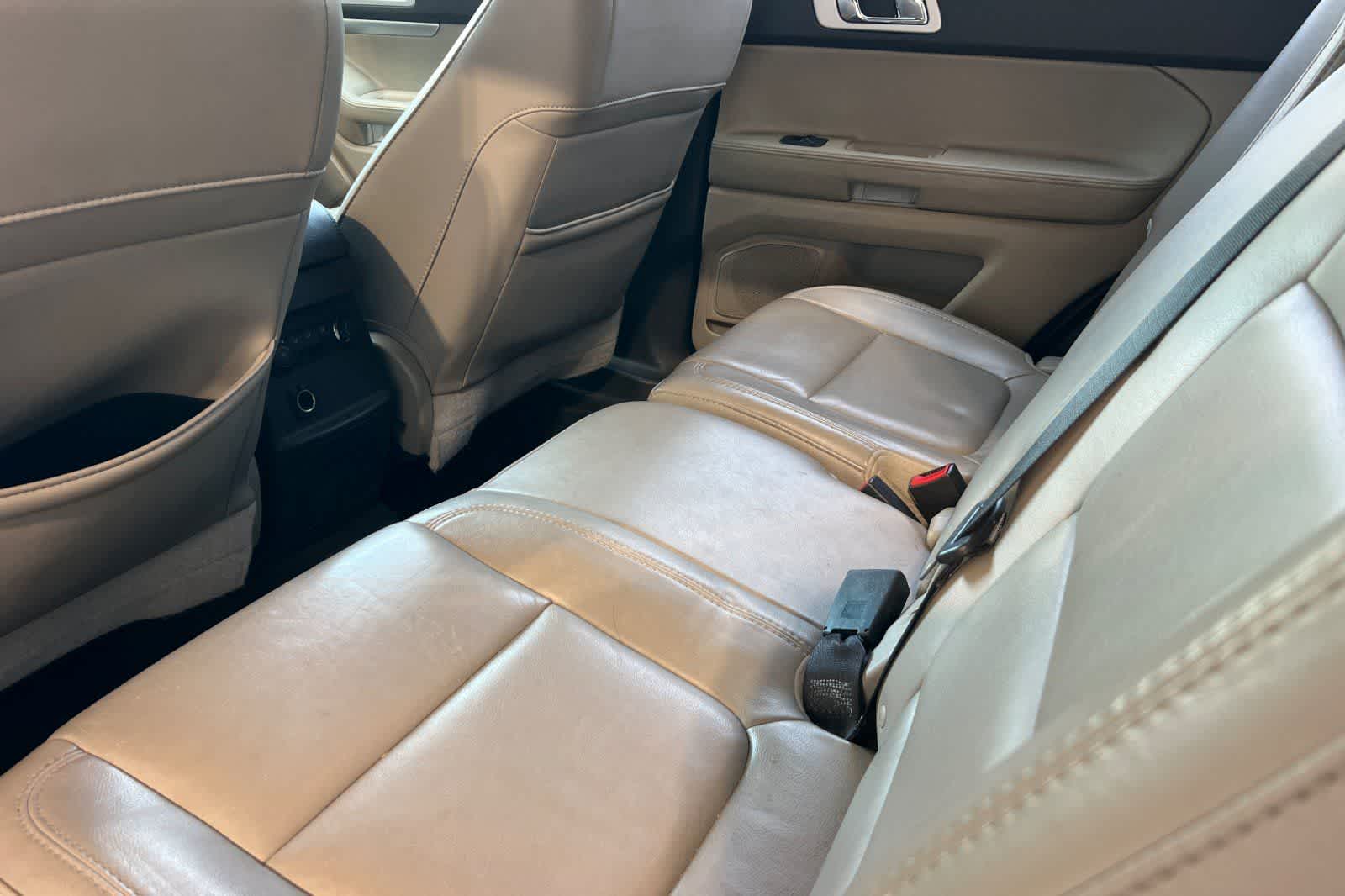 Thumbnail: 2013 Ford Explorer - 5