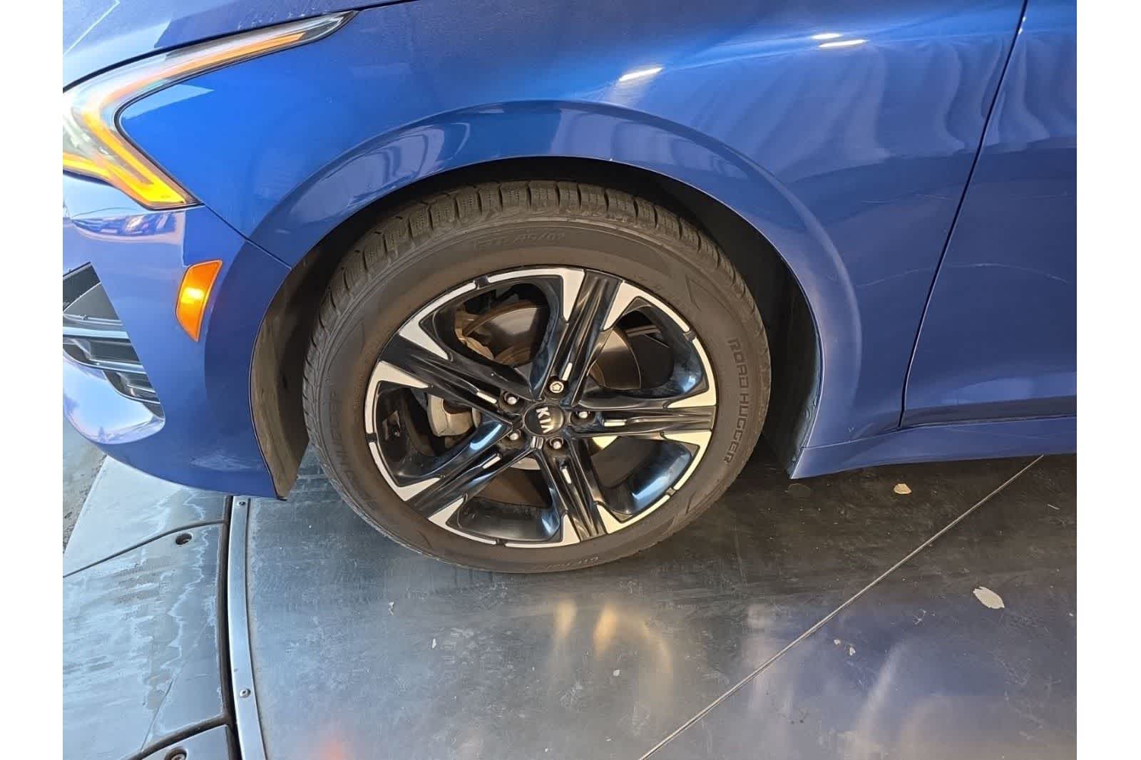 Thumbnail: 2021 Kia K5 - 3