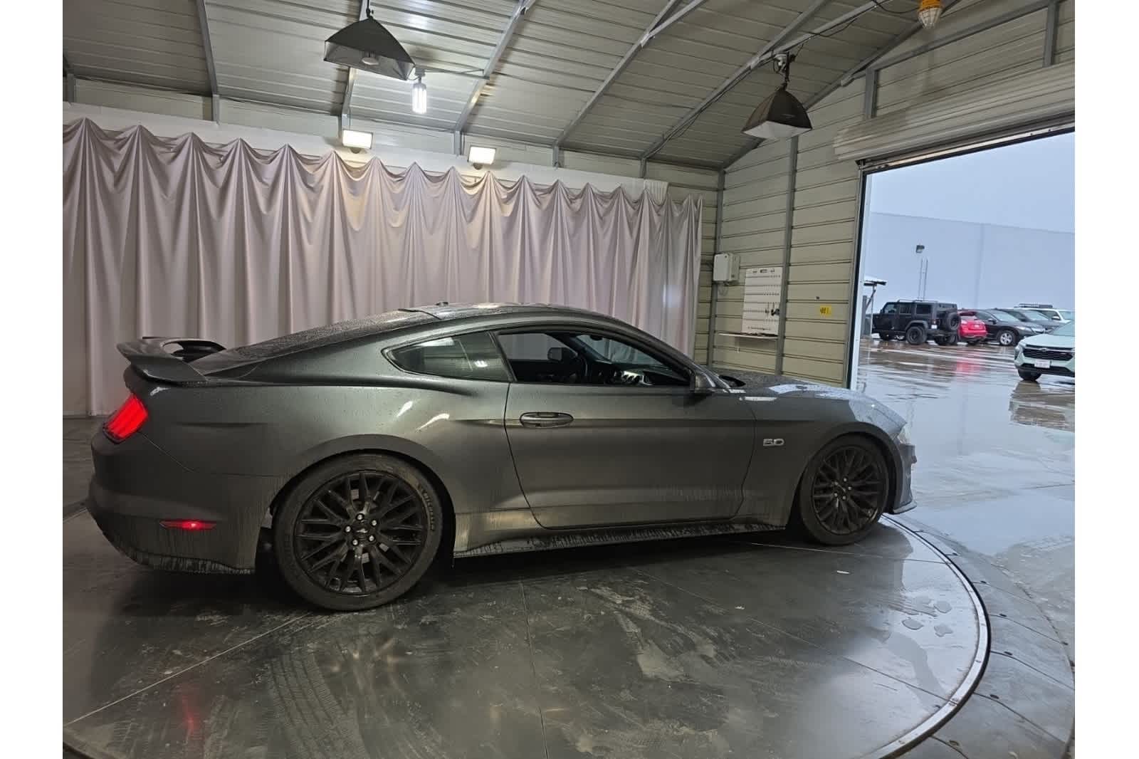 Thumbnail: 2019 Ford Mustang - 9