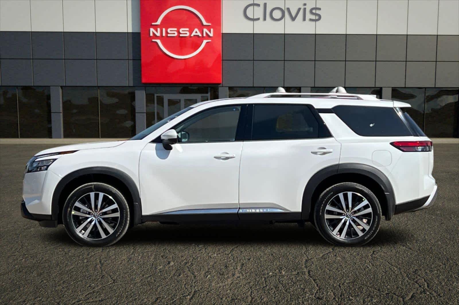 Thumbnail: 2025 Nissan Pathfinder - 6