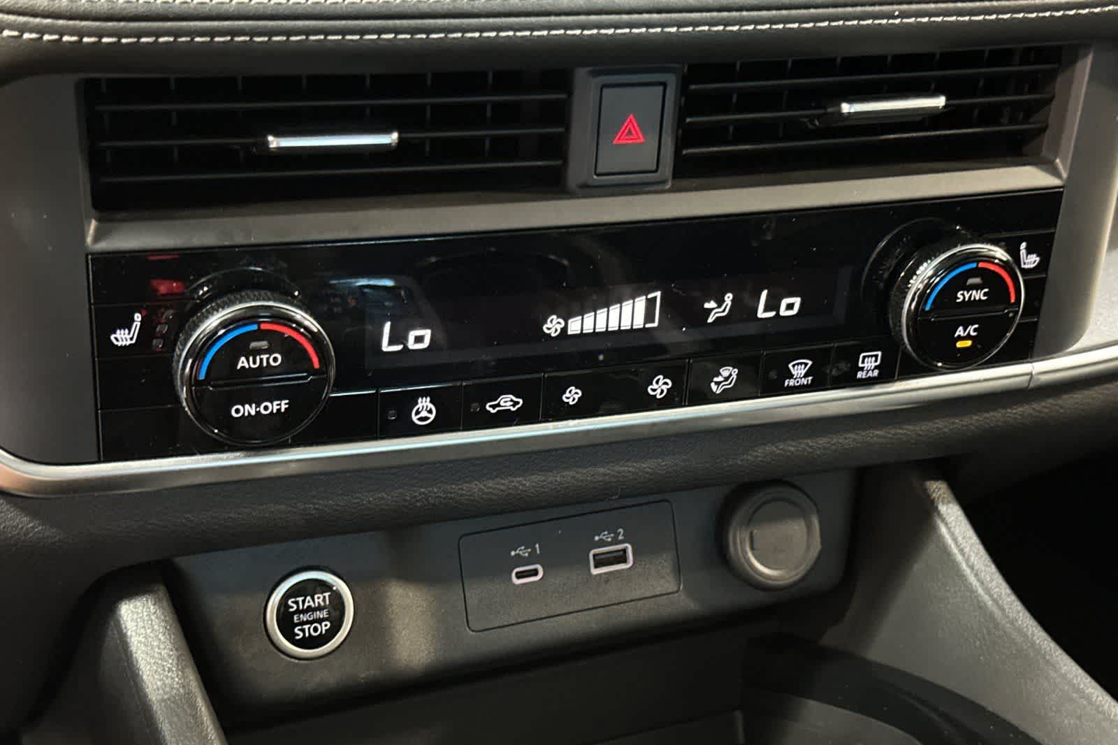 Thumbnail: 2023 Nissan Rogue - 22