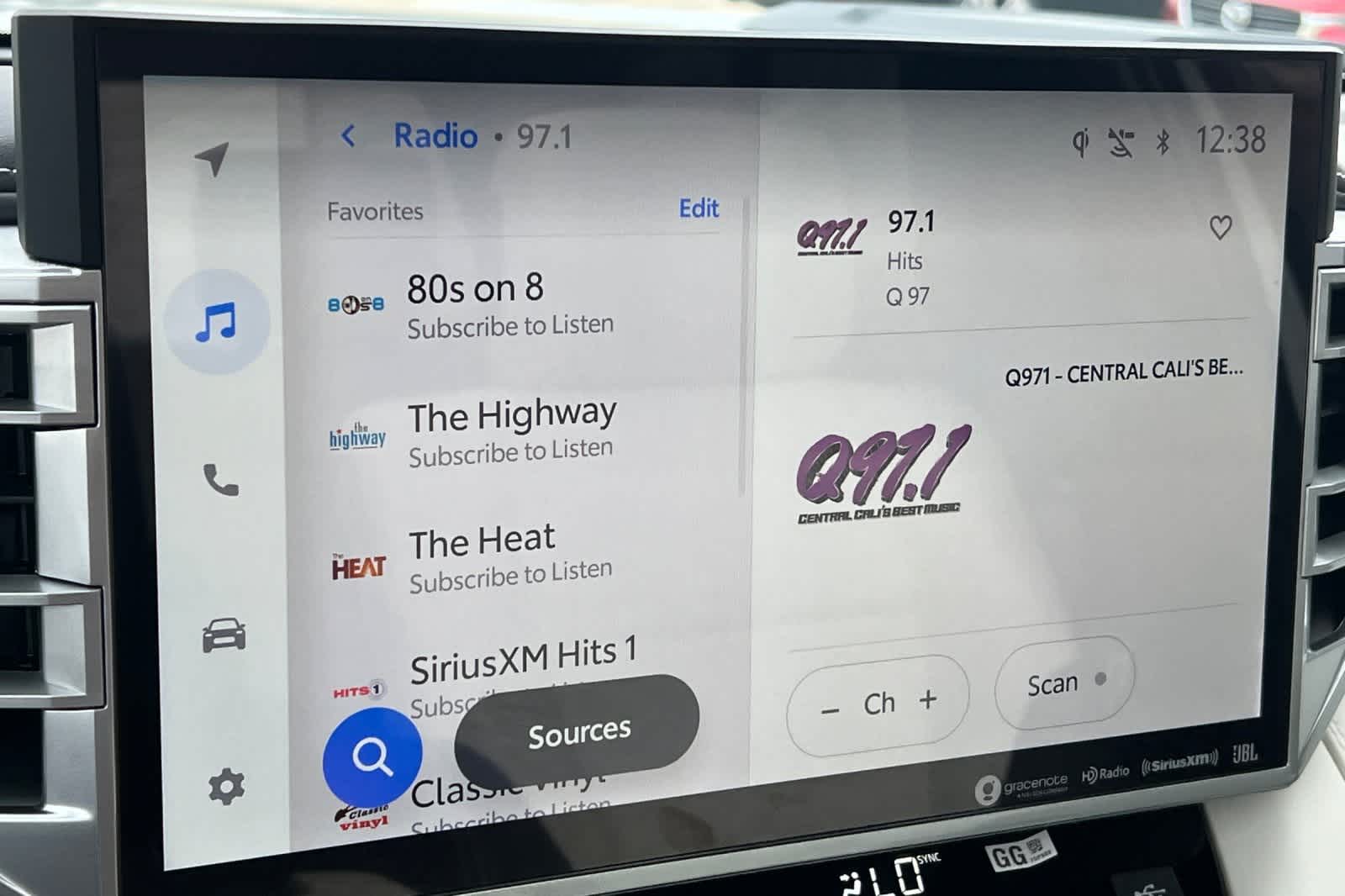 Thumbnail: 2024 Toyota Tundra - 22