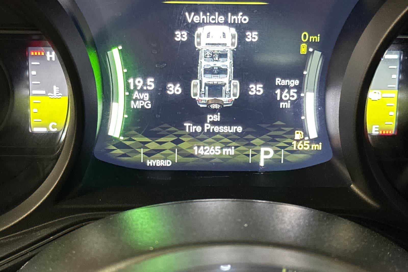 Thumbnail: 2025 Jeep Wrangler - 27