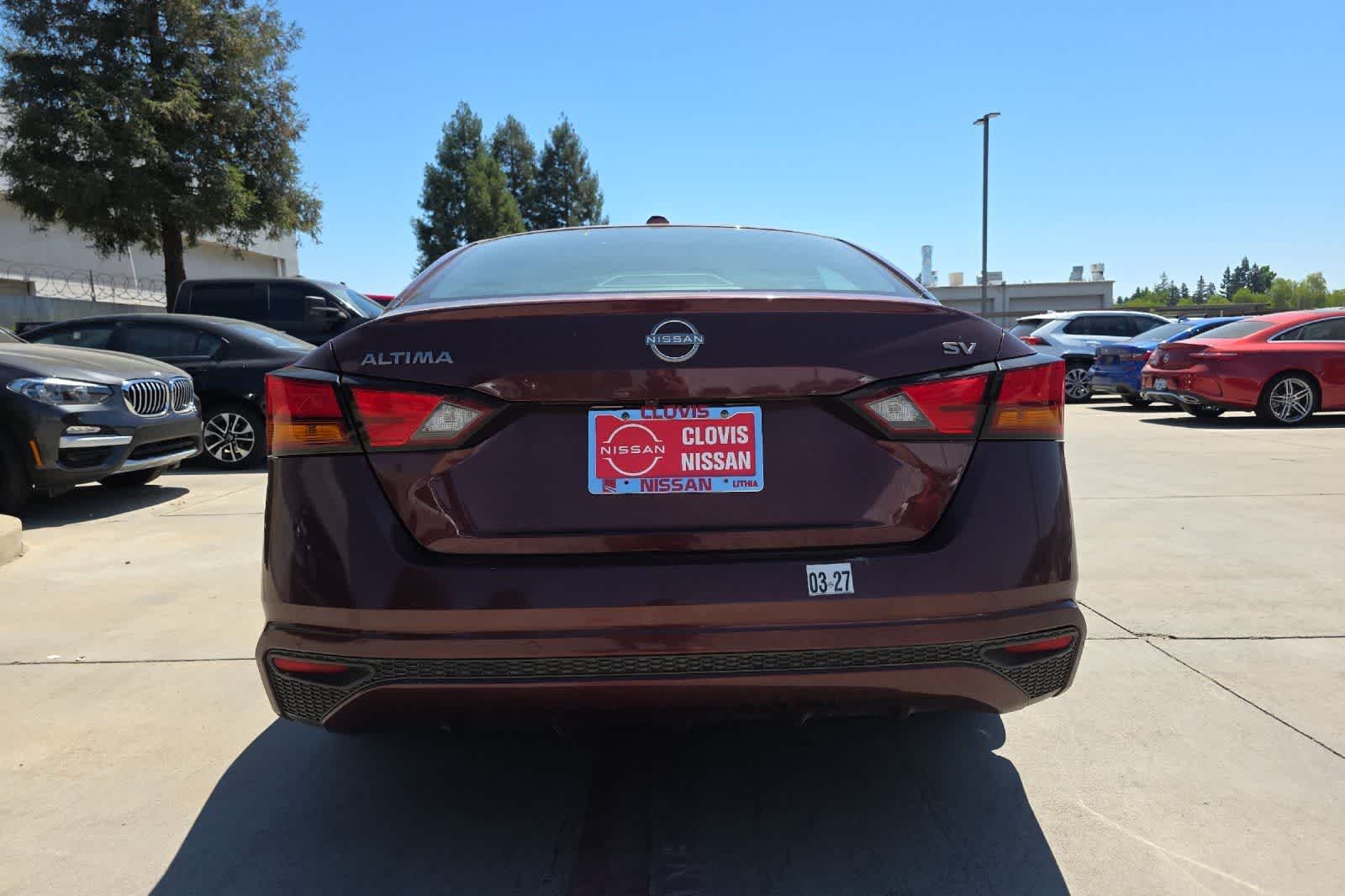 Thumbnail: 2023 Nissan Altima - 8
