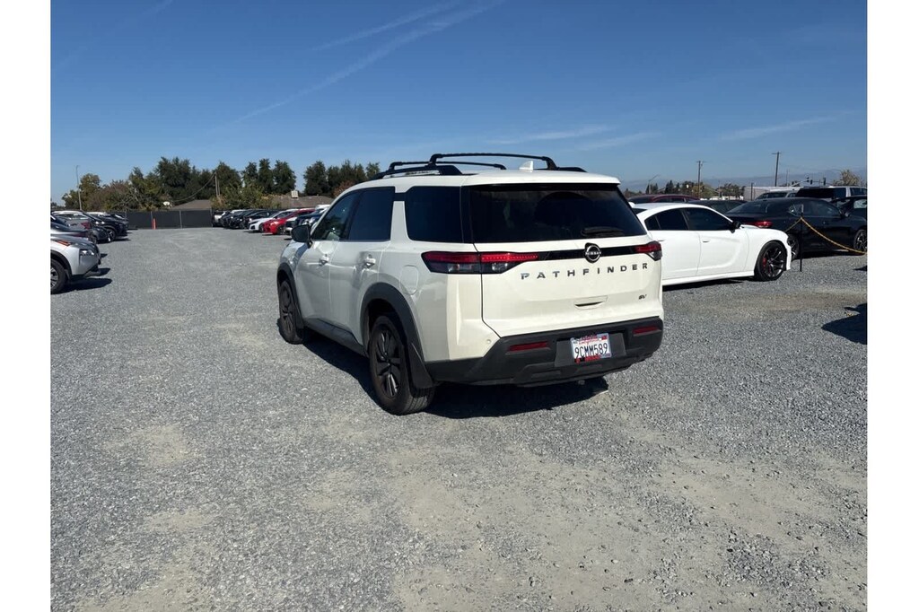 Used 2022 Nissan Pathfinder SV SUV