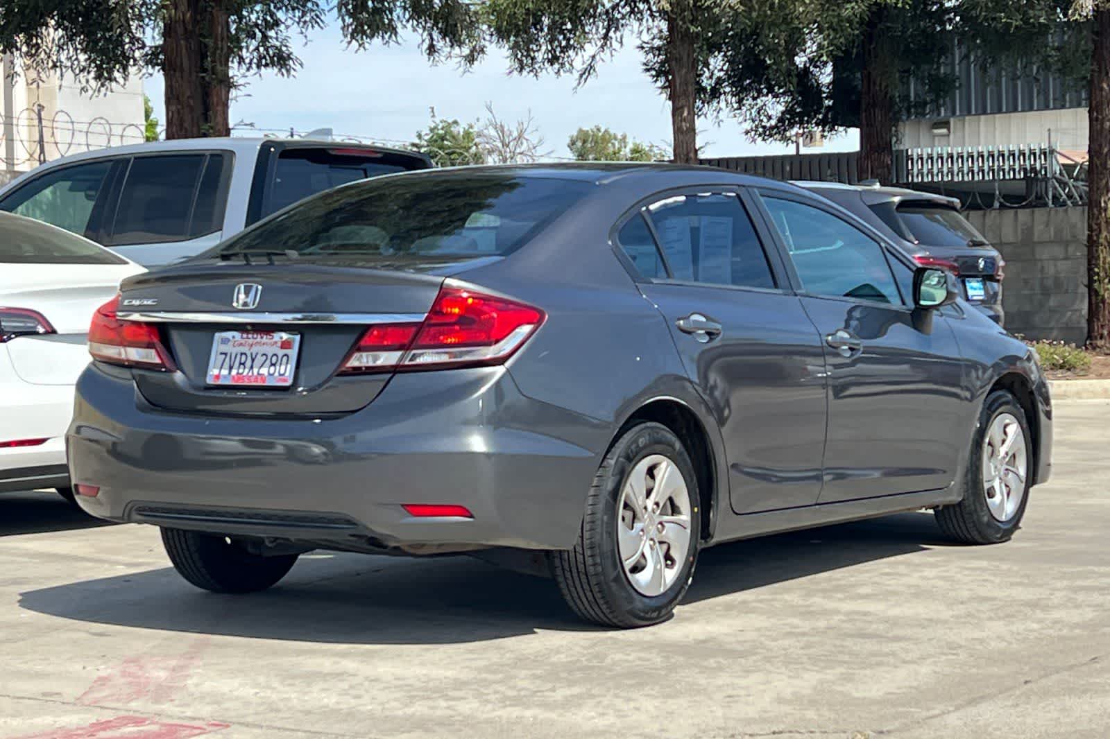 Thumbnail: 2013 Honda Civic - 3