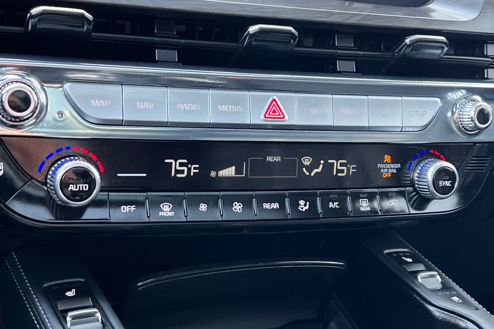 Thumbnail: 2025 Kia Telluride - 25