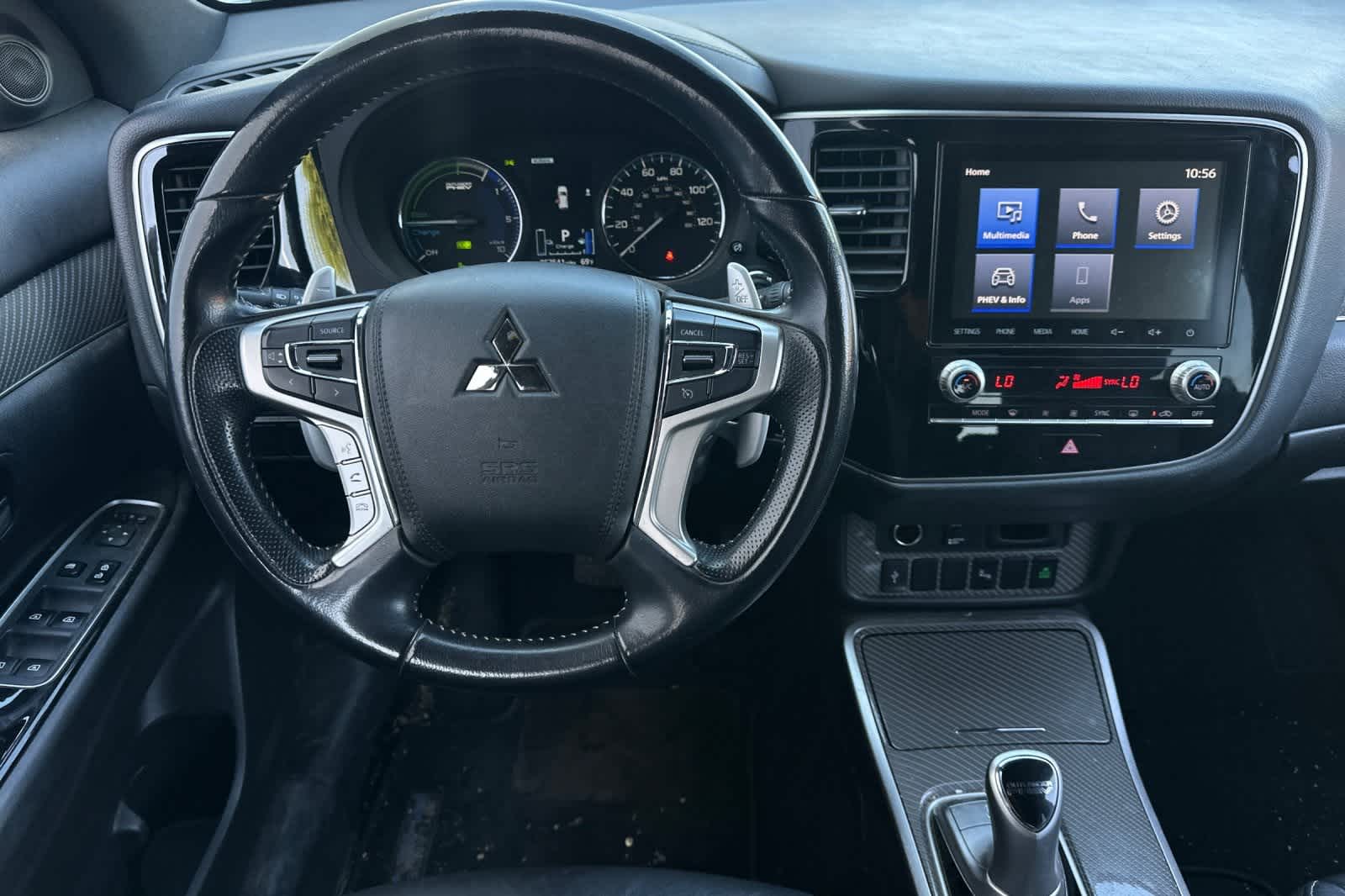 Thumbnail: 2022 Mitsubishi Outlander - 17