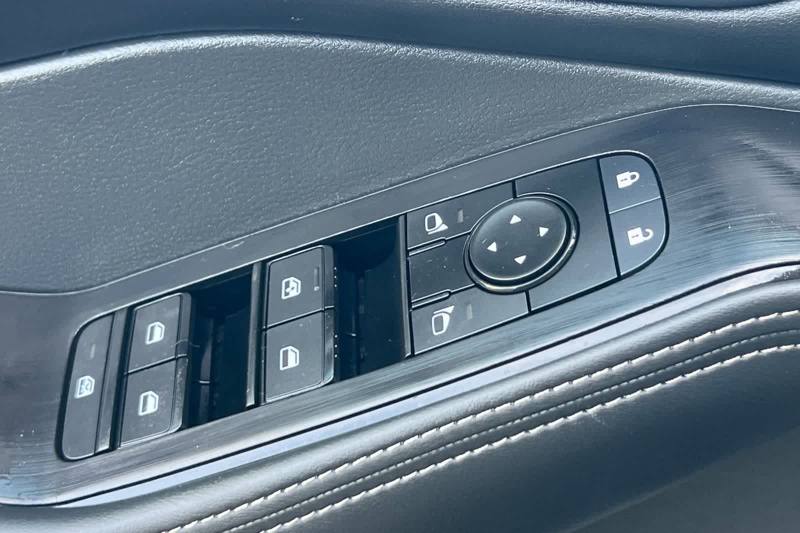 Thumbnail: 2026 Nissan Rogue - 14