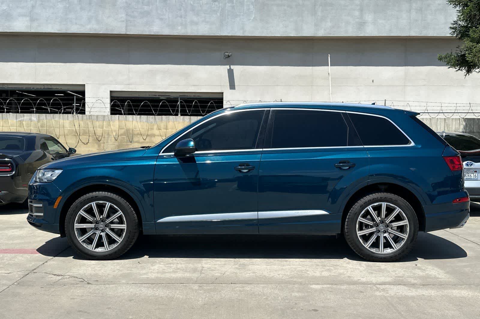 Thumbnail: 2018 Audi Q7 - 6