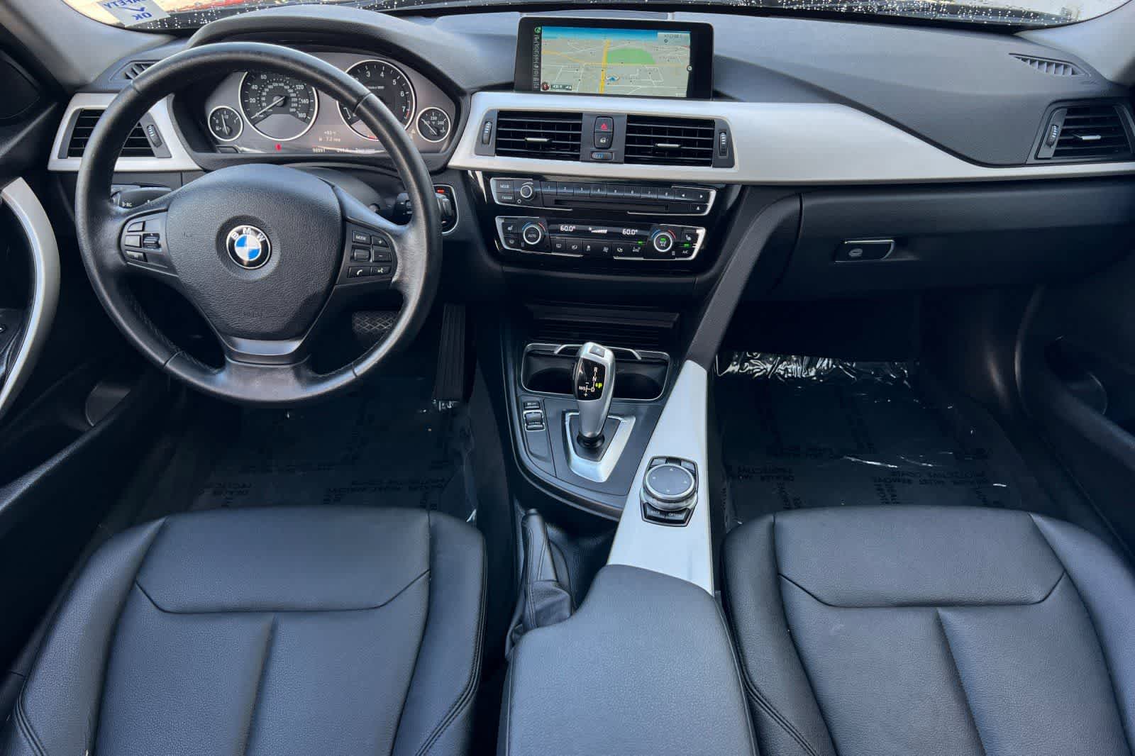 Thumbnail: 2016 BMW 3 Series - 4