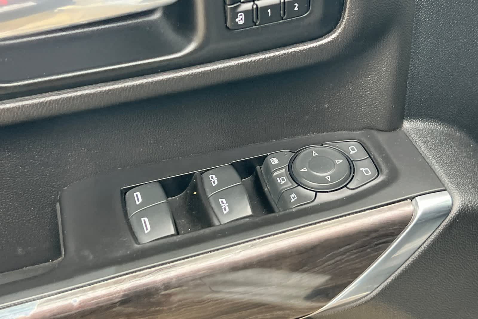 Thumbnail: 2020 Chevrolet Silverado 2500 - 16