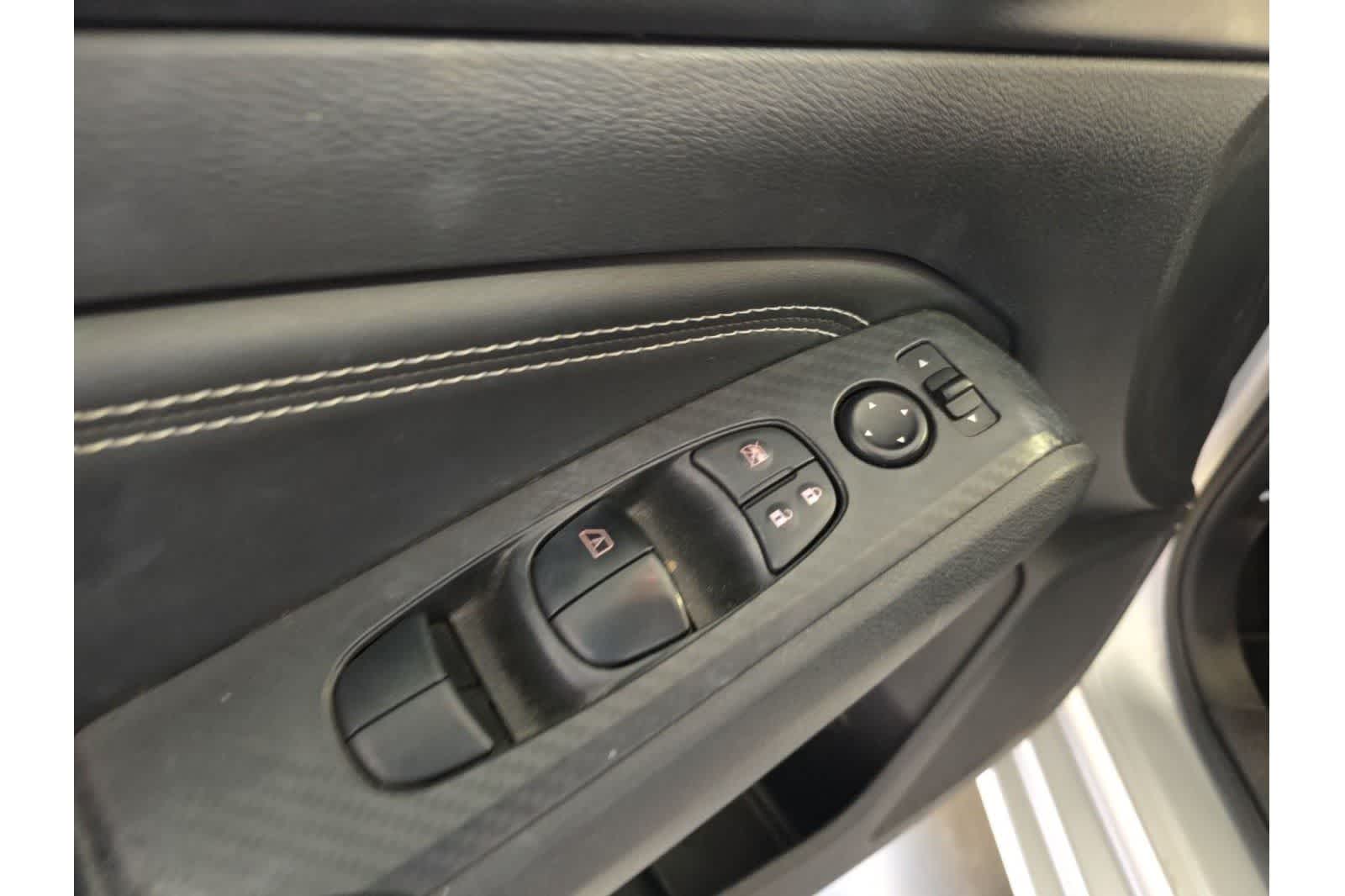 Thumbnail: 2020 Nissan Altima - 20