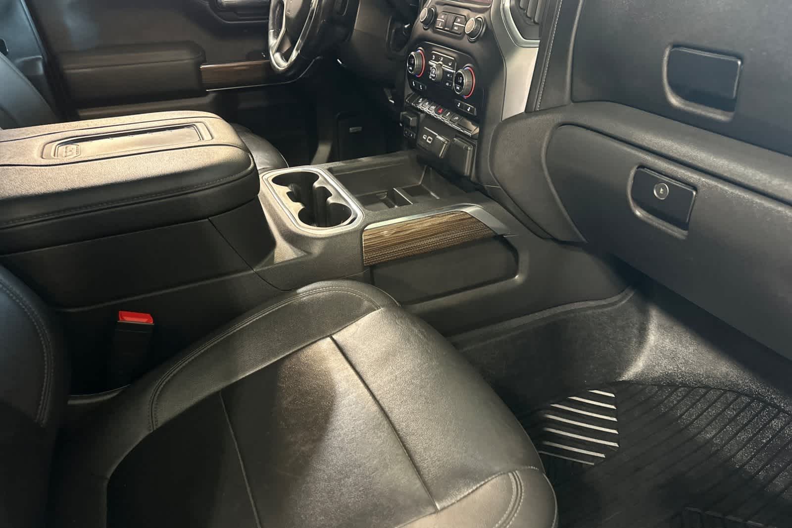 Thumbnail: 2021 Chevrolet Silverado 1500 - 19