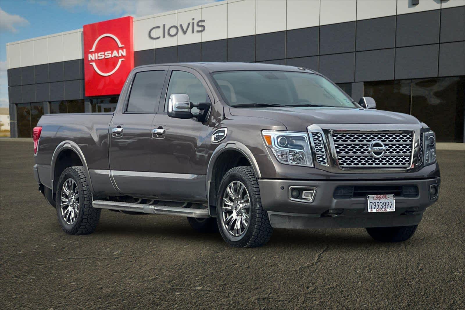 Thumbnail: 2018 Nissan Titan - 10