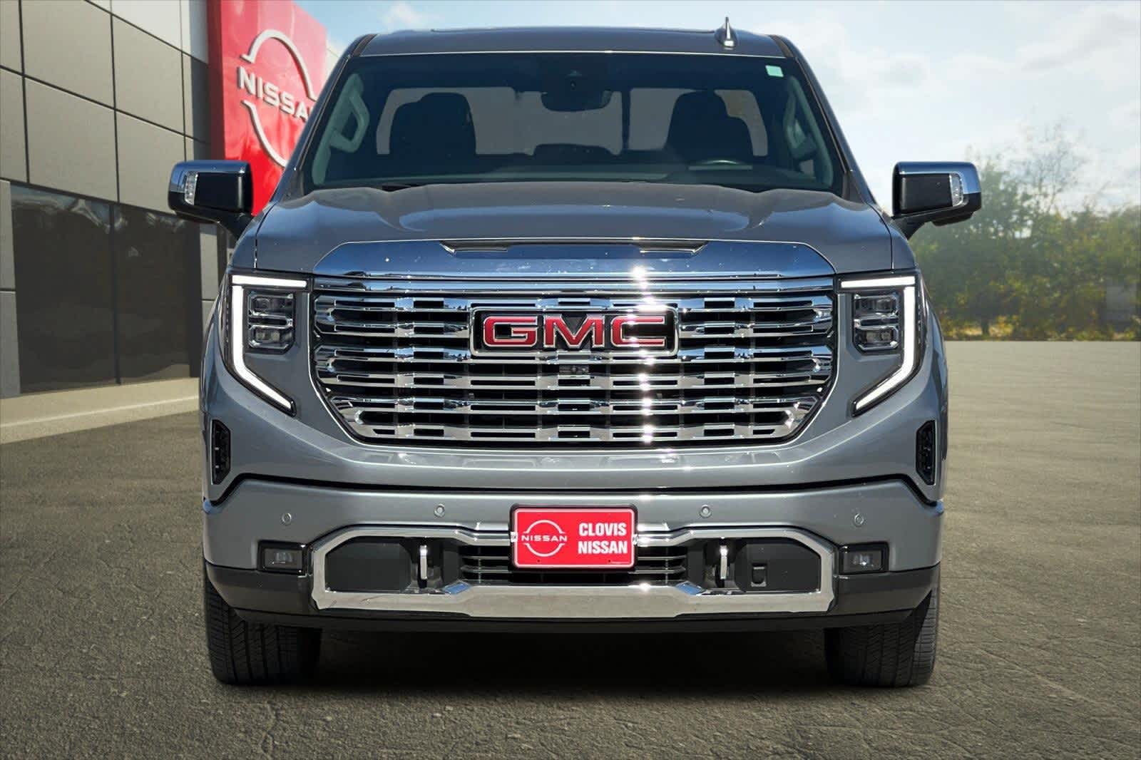 Thumbnail: 2023 GMC Sierra 1500 - 11