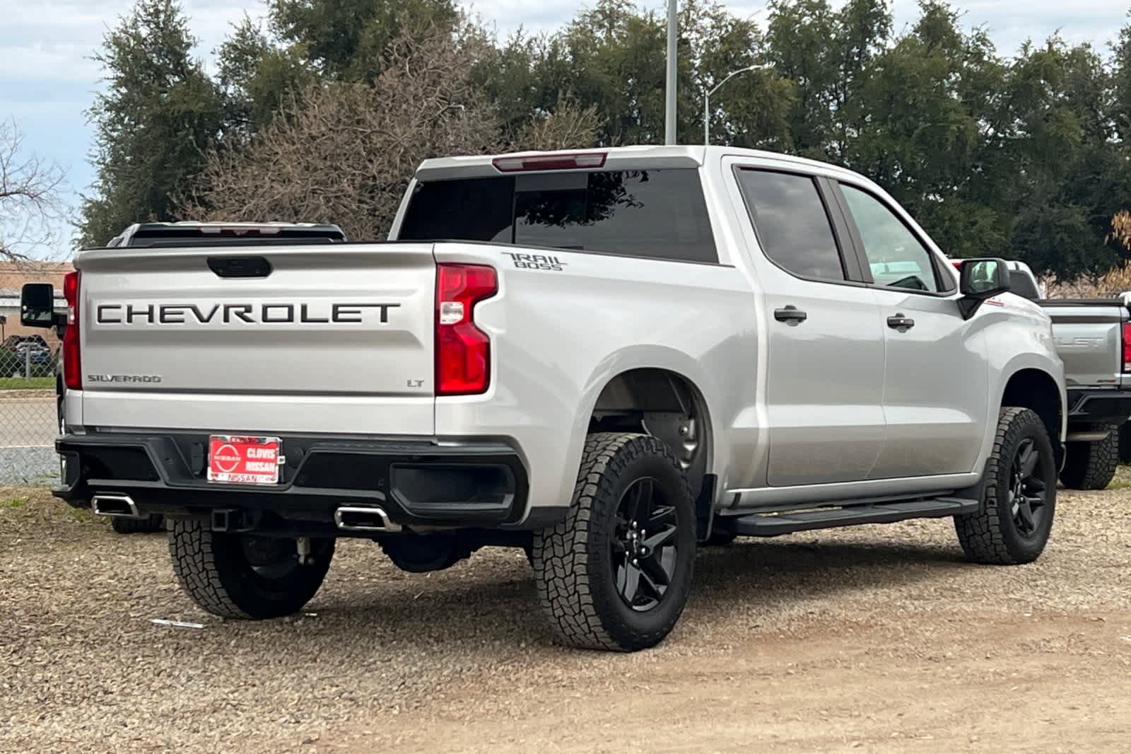 Thumbnail: 2021 Chevrolet Silverado 1500 - 3