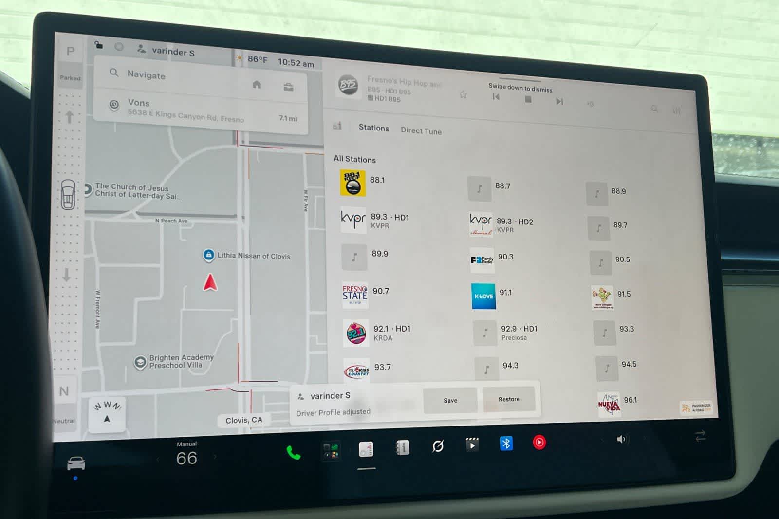 Thumbnail: 2022 Tesla Model X - 21