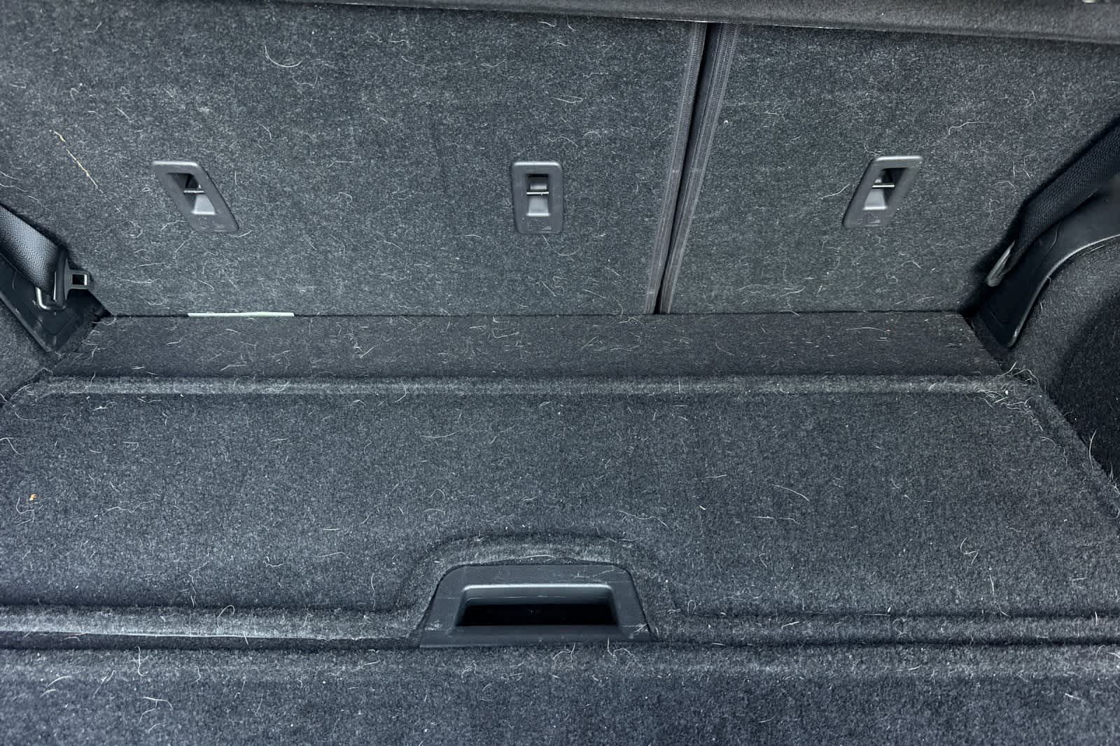 Thumbnail: 2021 Nissan Rogue Sport - 18