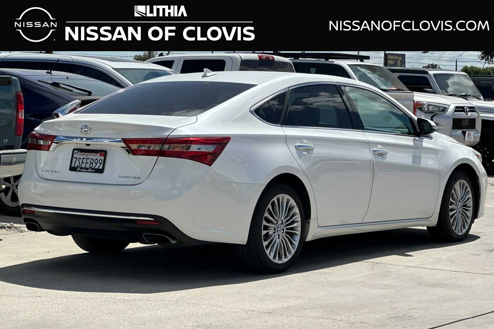 2016 Toyota Avalon Limited -
                  Clovis, CA