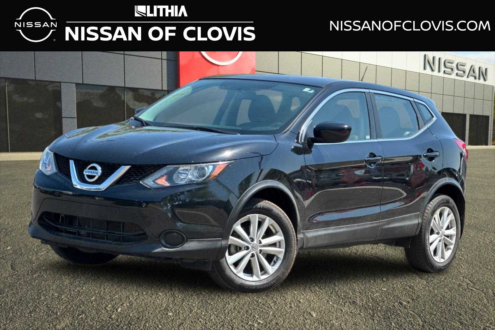 2017 Nissan Rogue Sport S -
                  Clovis, CA