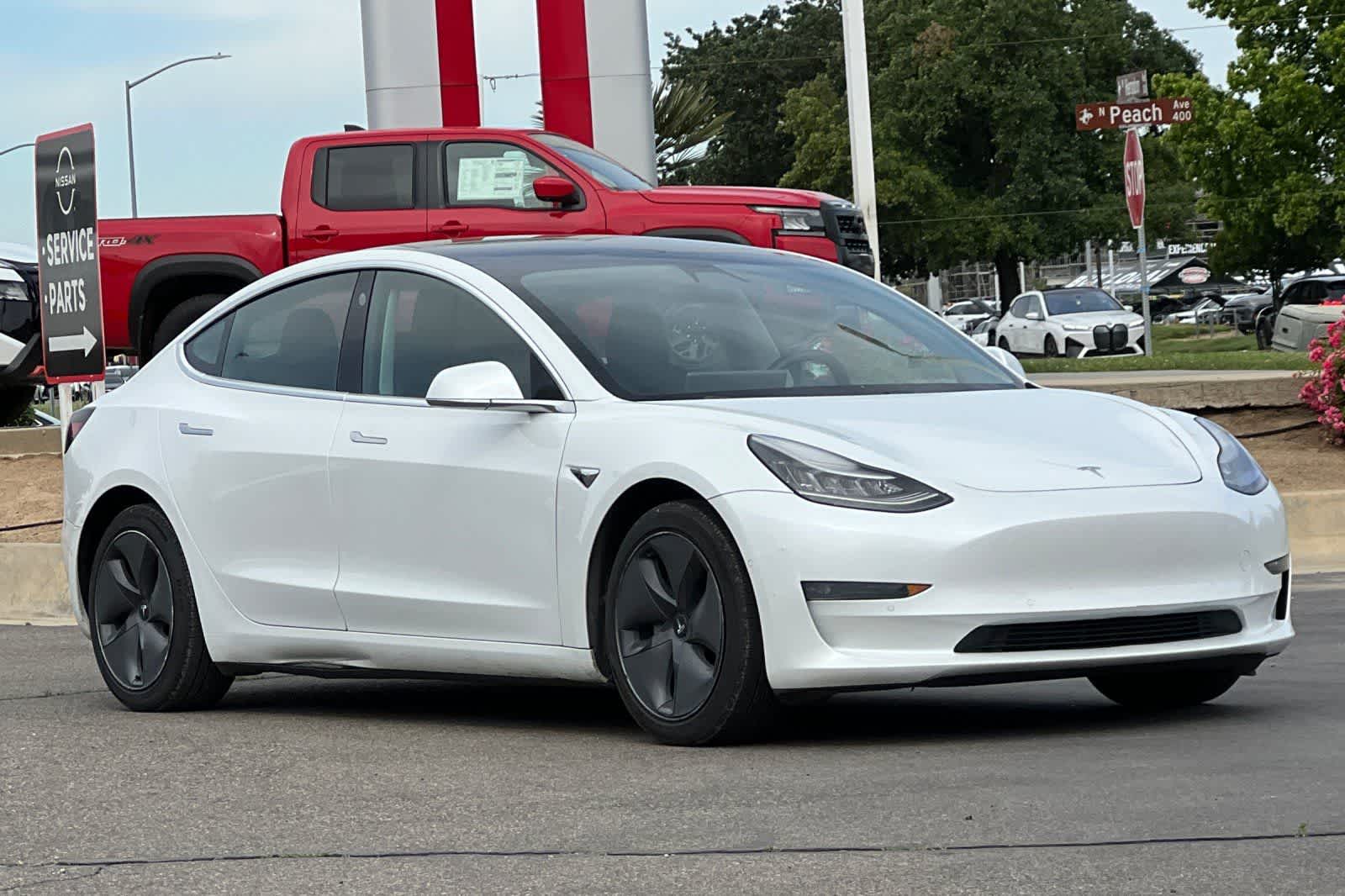 Thumbnail: 2019 Tesla Model 3 - 10