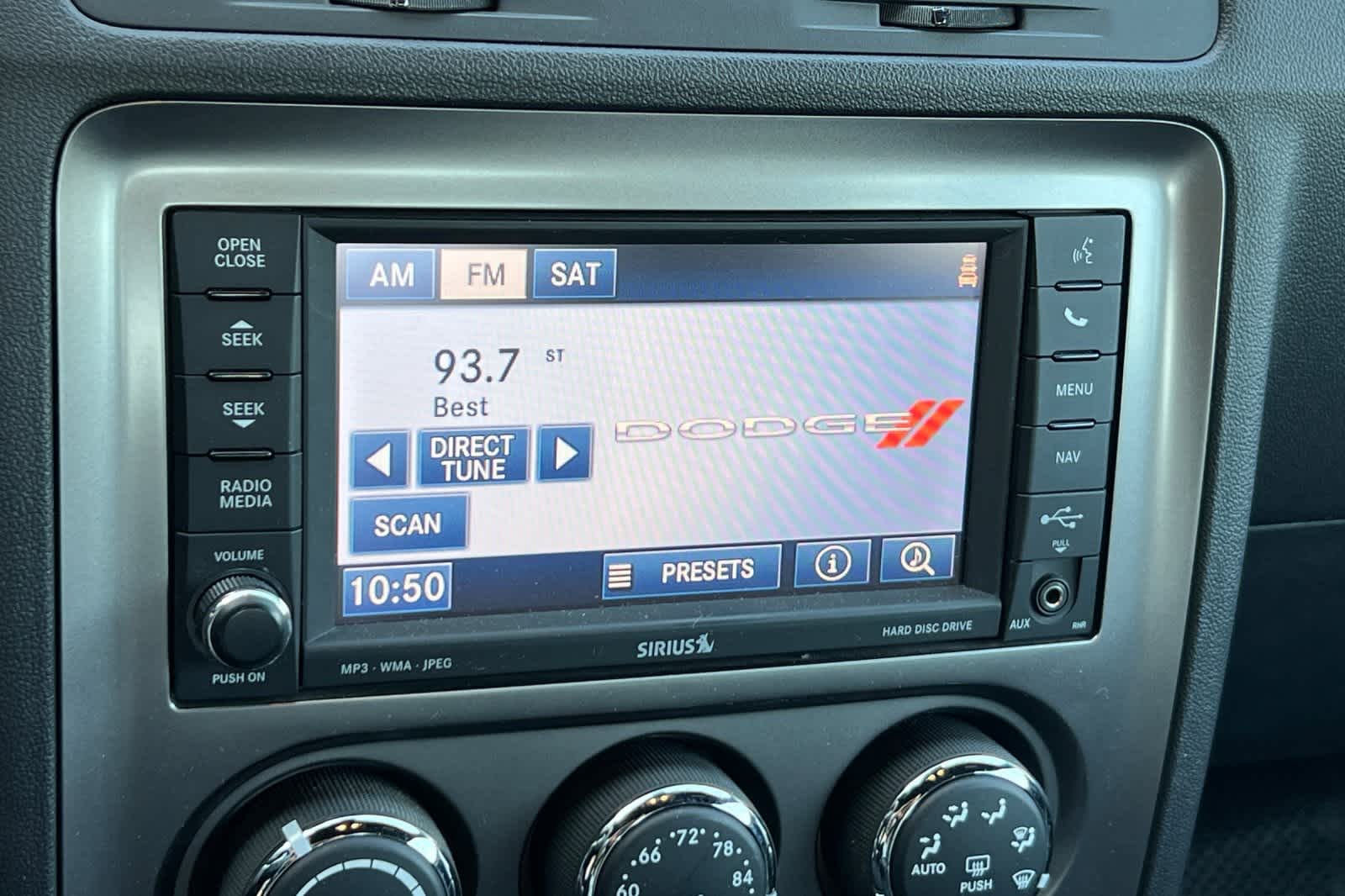 Thumbnail: 2014 Dodge Challenger - 18